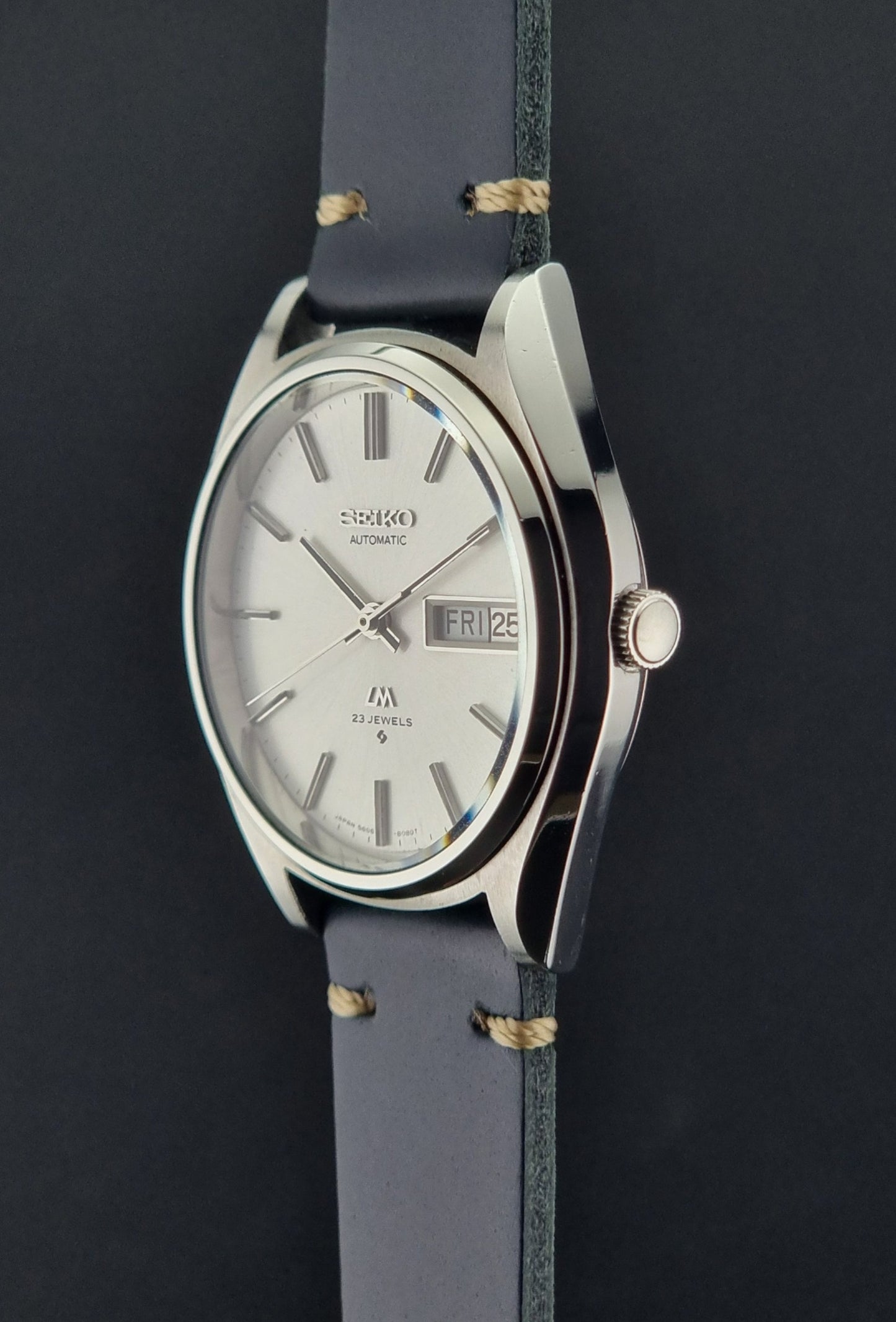 Seiko watch LordMatic 5606-8050 Vintage 1974