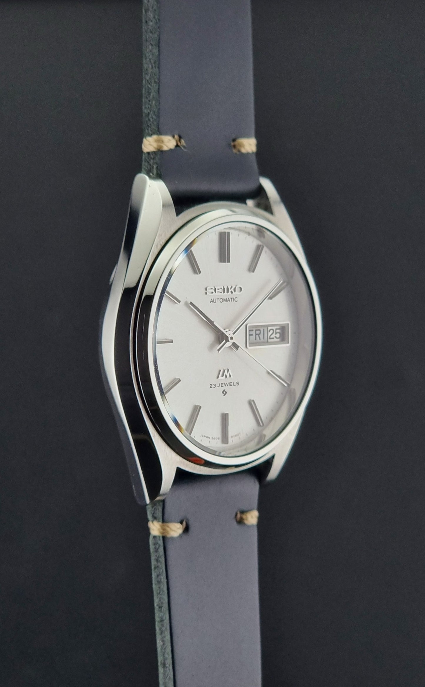 Seiko watch LordMatic 5606-8050 Vintage 1974