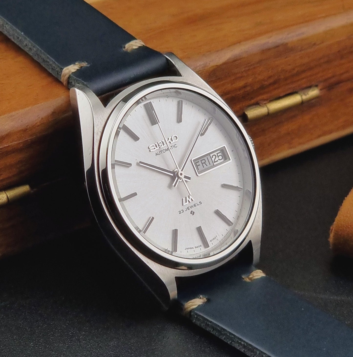 Seiko watch LordMatic 5606-8050 Vintage 1974