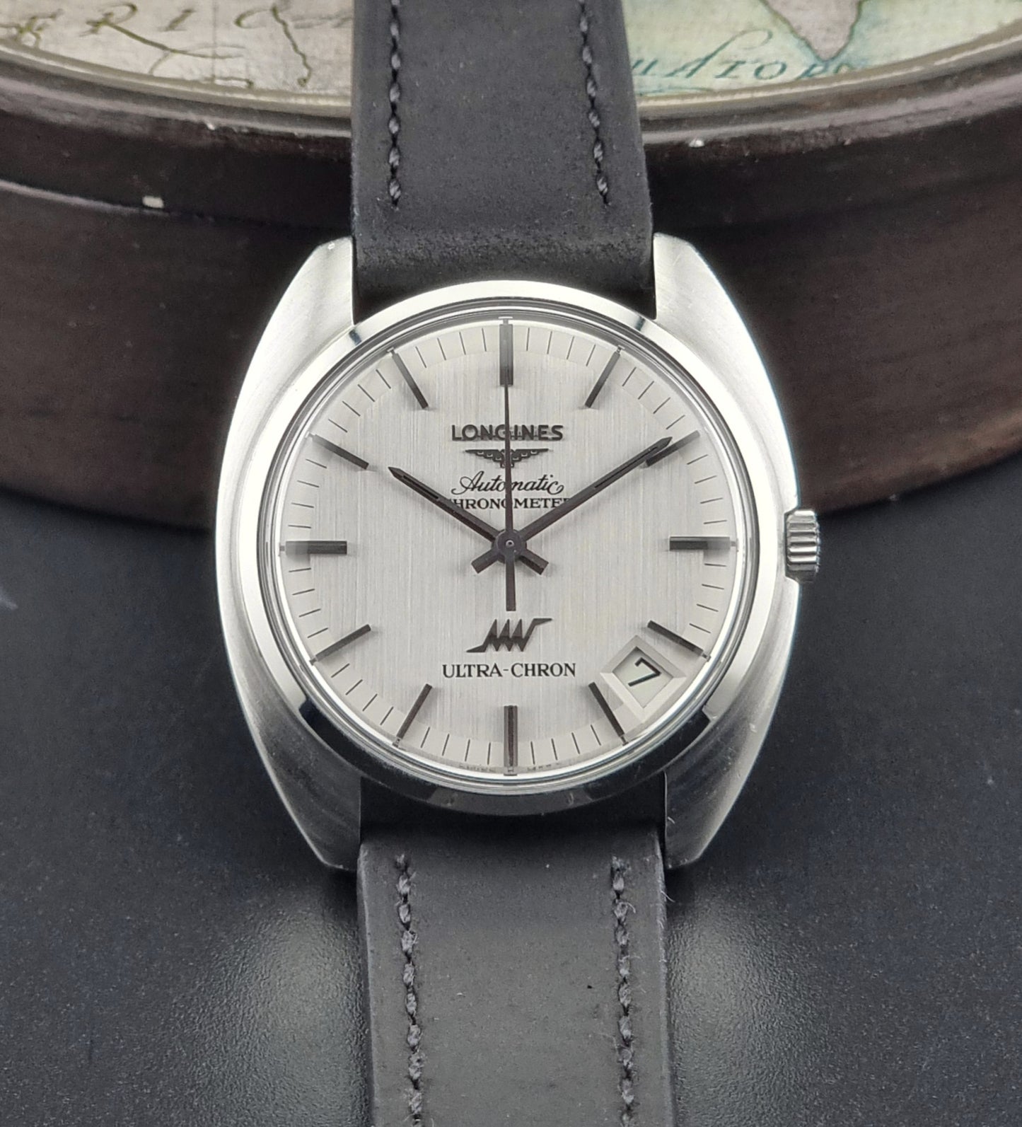 Longines watch ULTRA-CHRON 8353-5 Chronometer Vintage Cal 6651