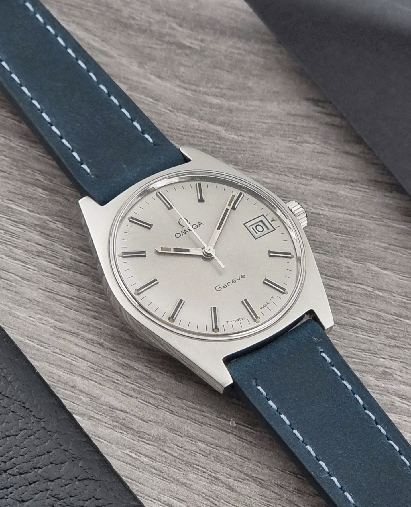Omega Wristwatch Geneve 136.0041 Vintage 1971 Cal 613