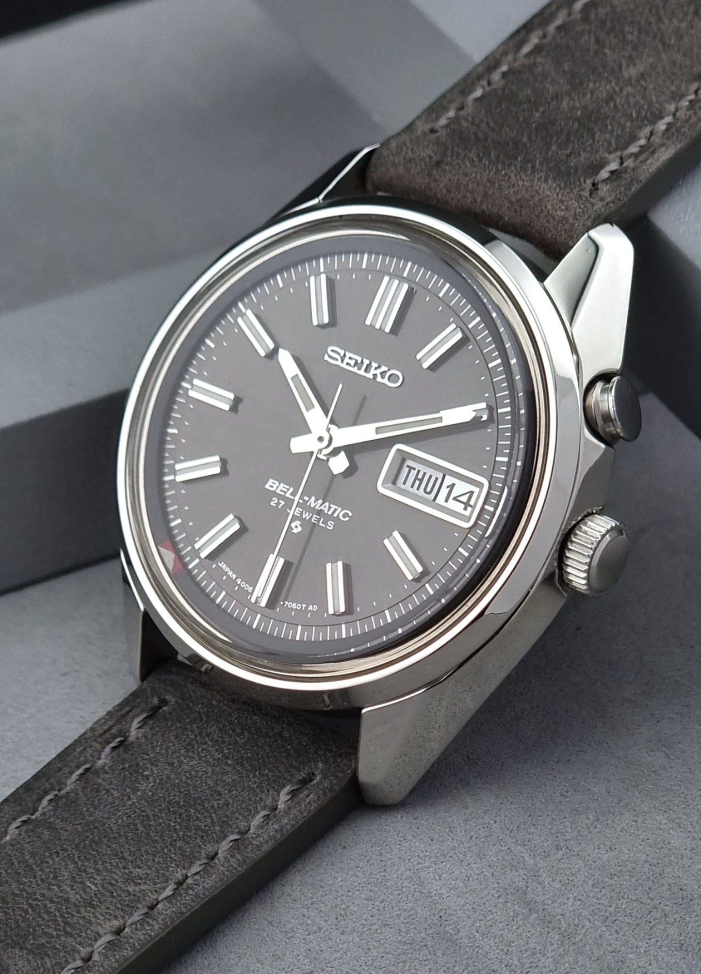 Vintage Seiko Alarm Watch Bell-Matic 4006-7012 Grey Dial 1971