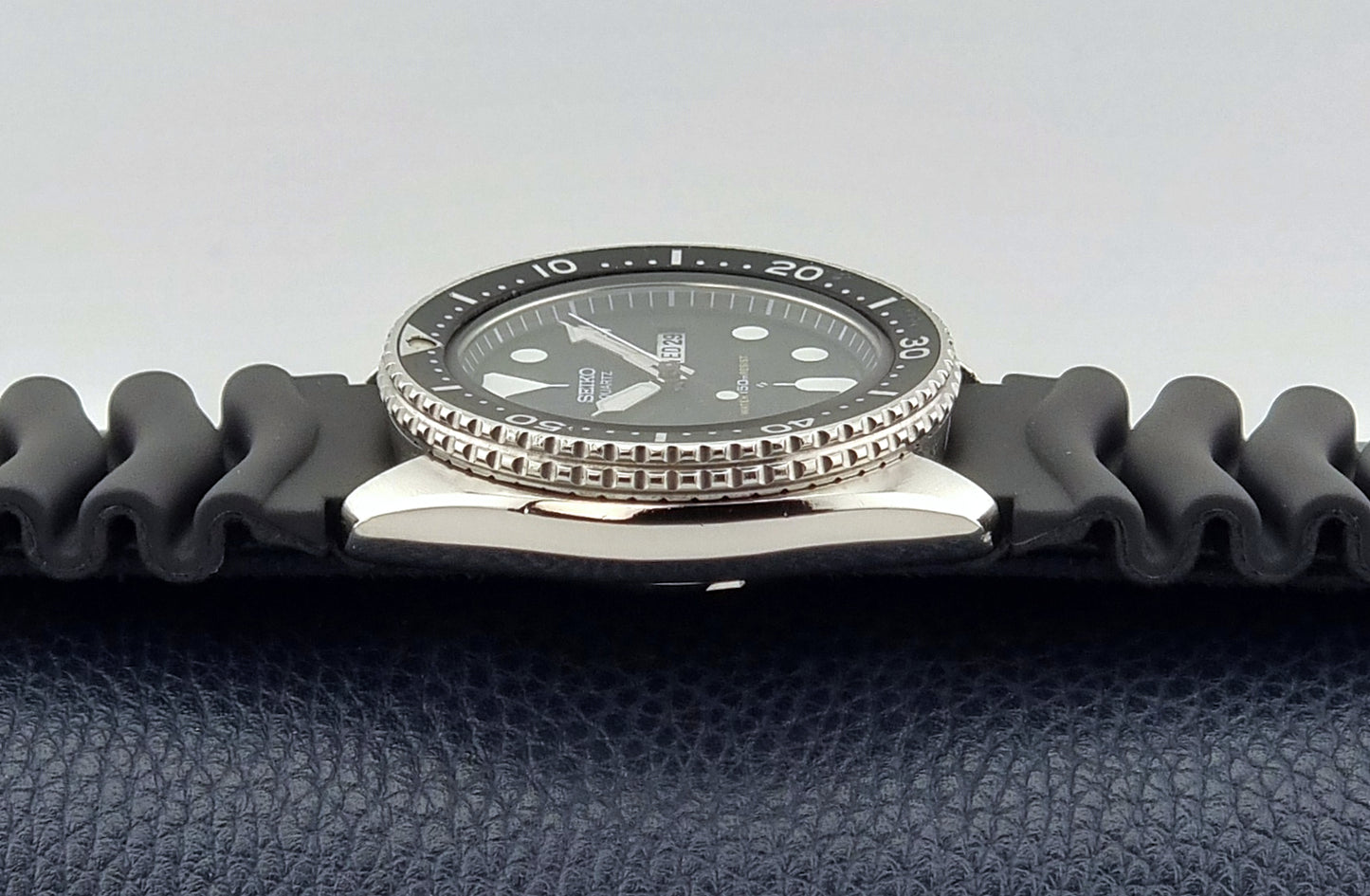 Seiko Wristwatch 7548-7000 Quartz Diver Vintage 1980