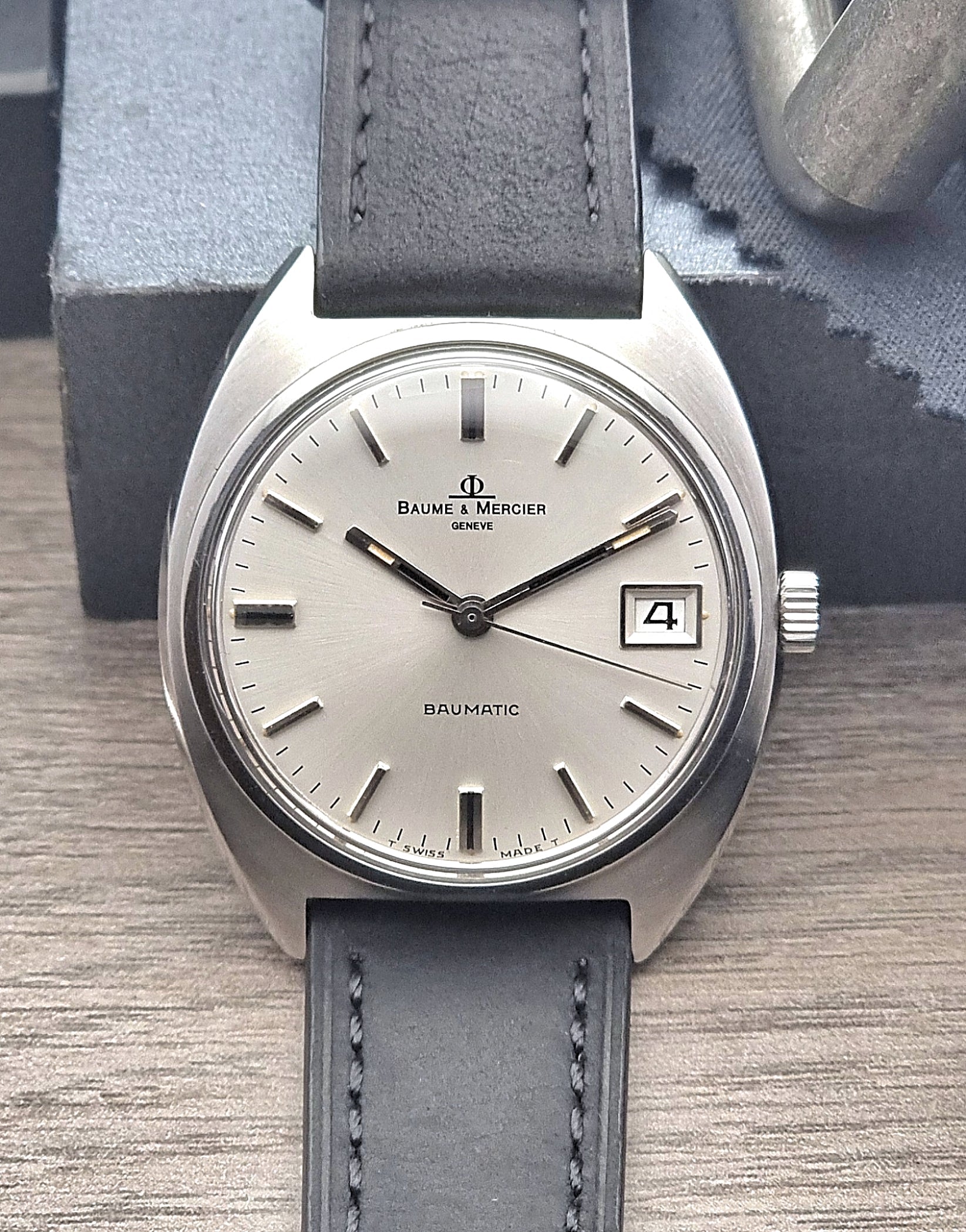 Baume mercier baumatic vintage hotsell