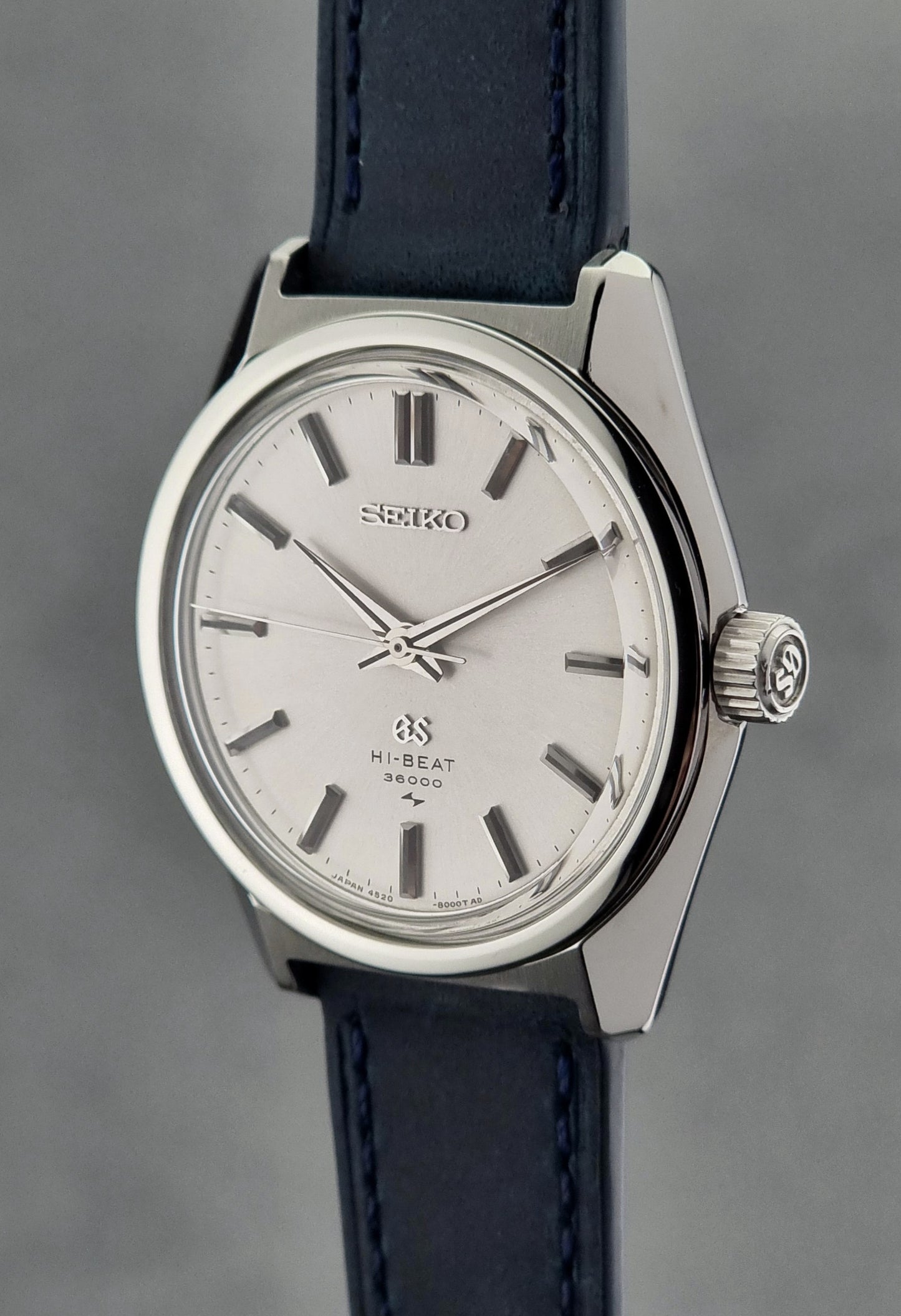 Grand Seiko watch 4520-8000 Hi-Beat 36000 Vintage 1968 No Date