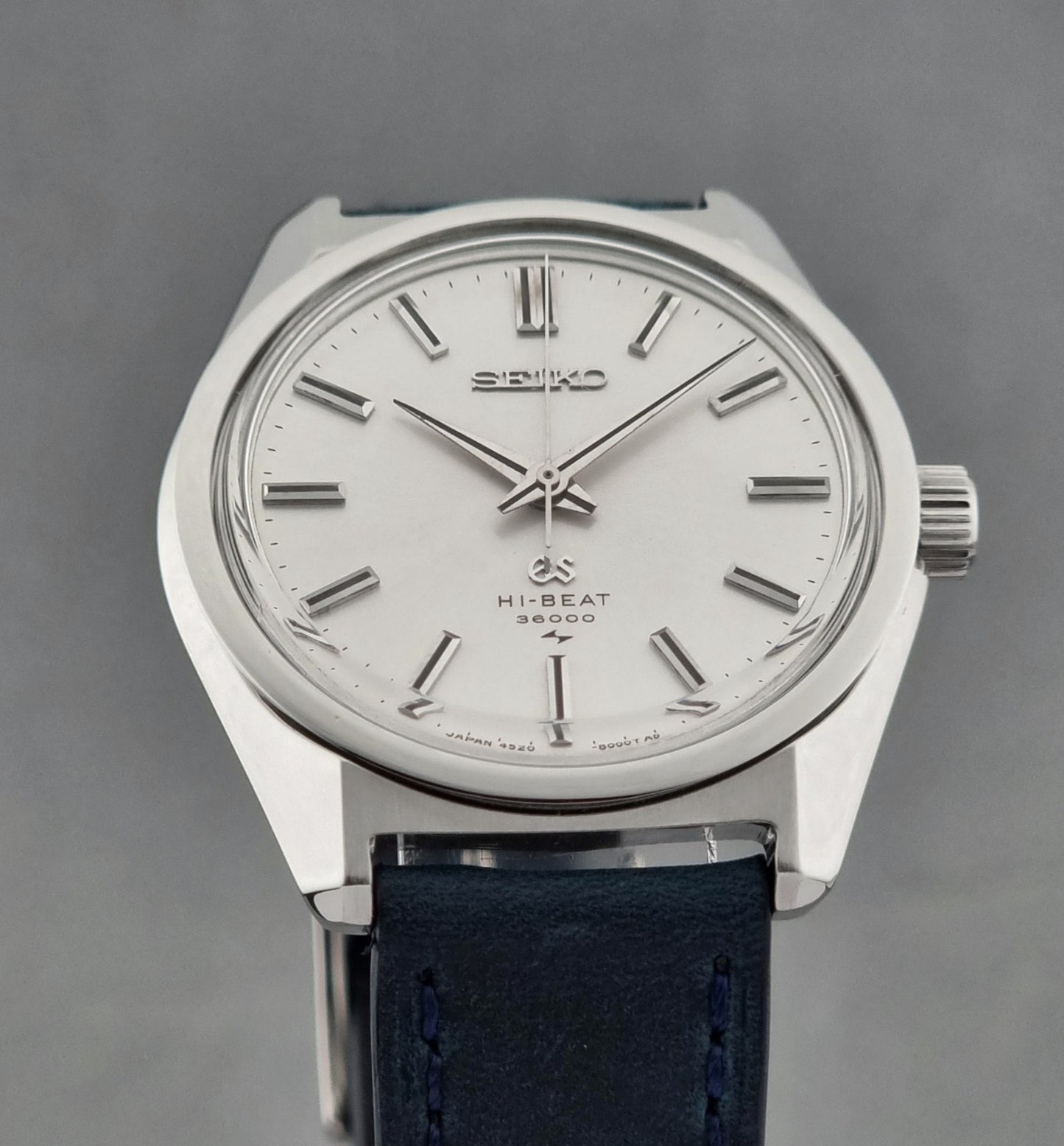 Grand Seiko watch 4520-8000 Hi-Beat 36000 Vintage 1968 No Date