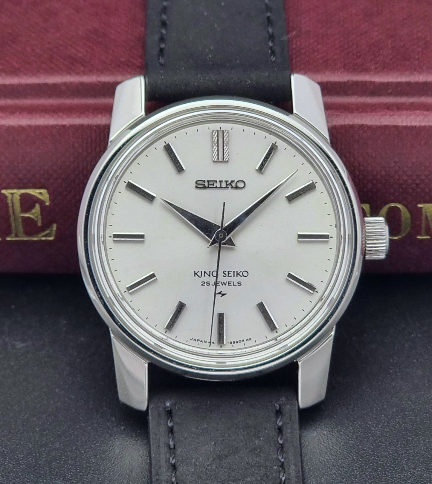 Vintage King Seiko Wristwatch 44-9990 Manual 1968