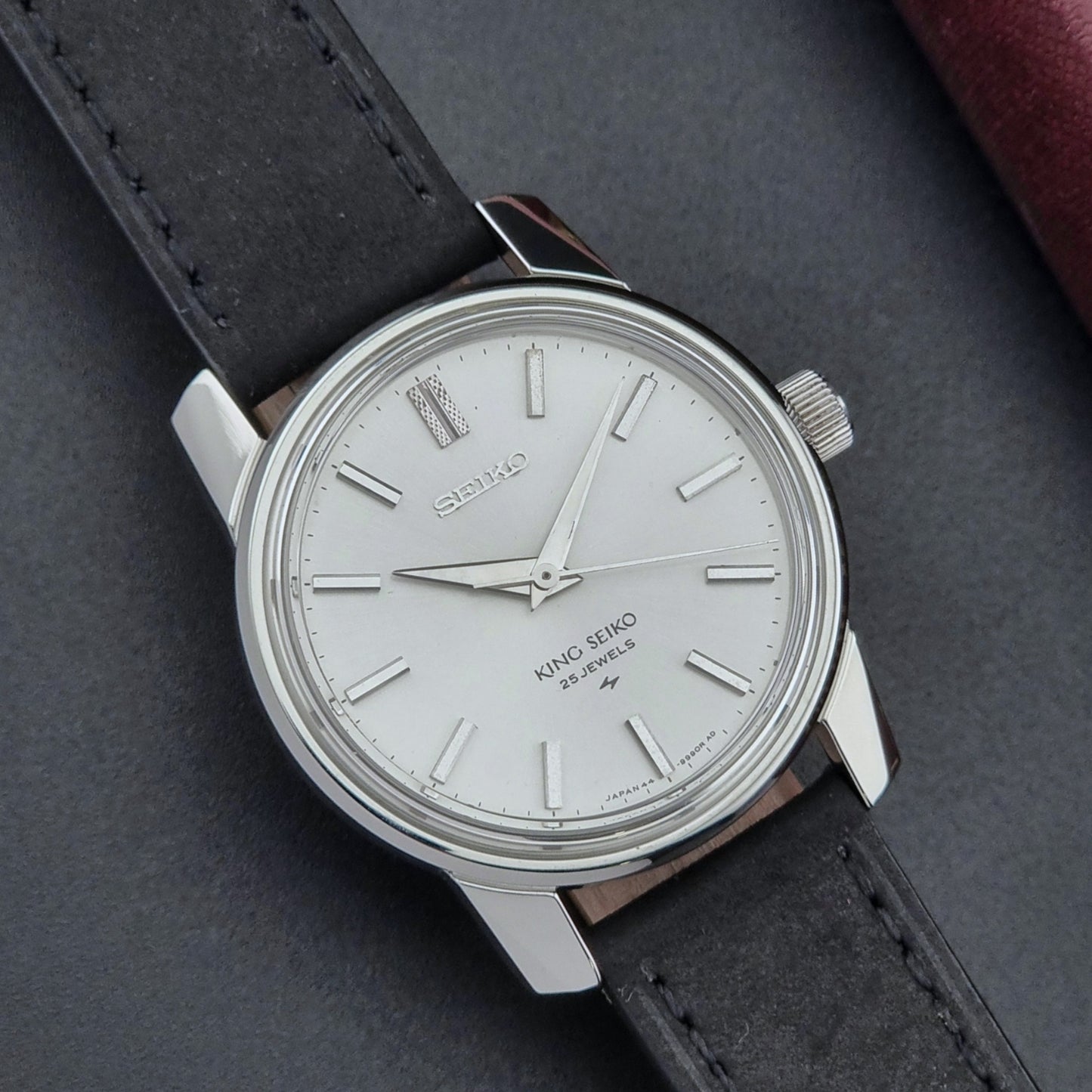 Vintage King Seiko Wristwatch 44-9990 Manual 1968