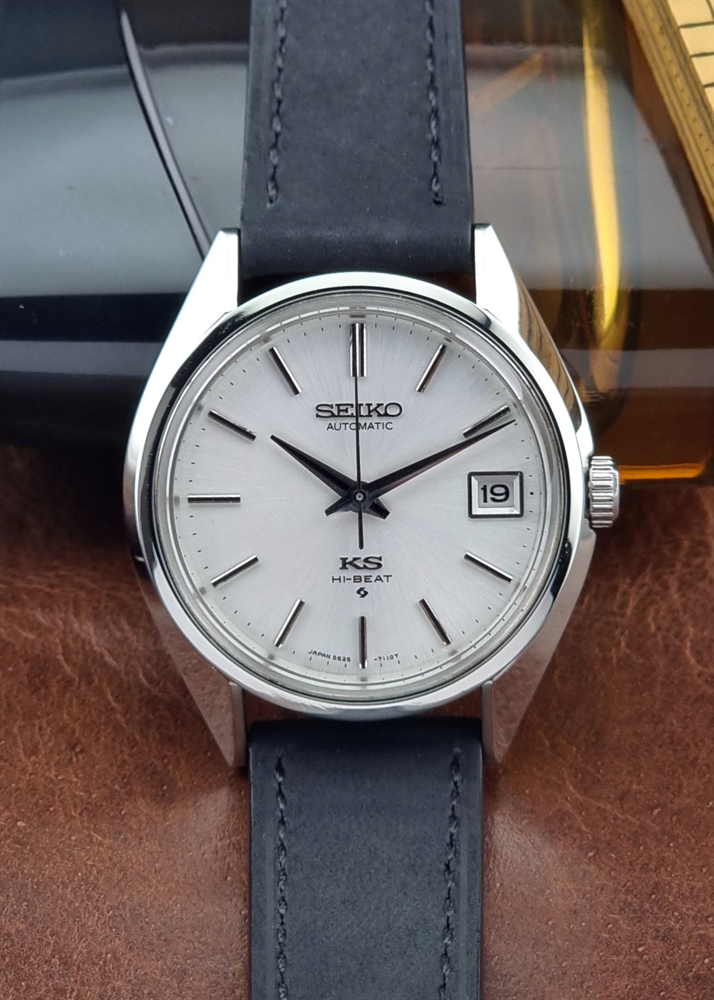 Vintage King Seiko watch with a white dial front view