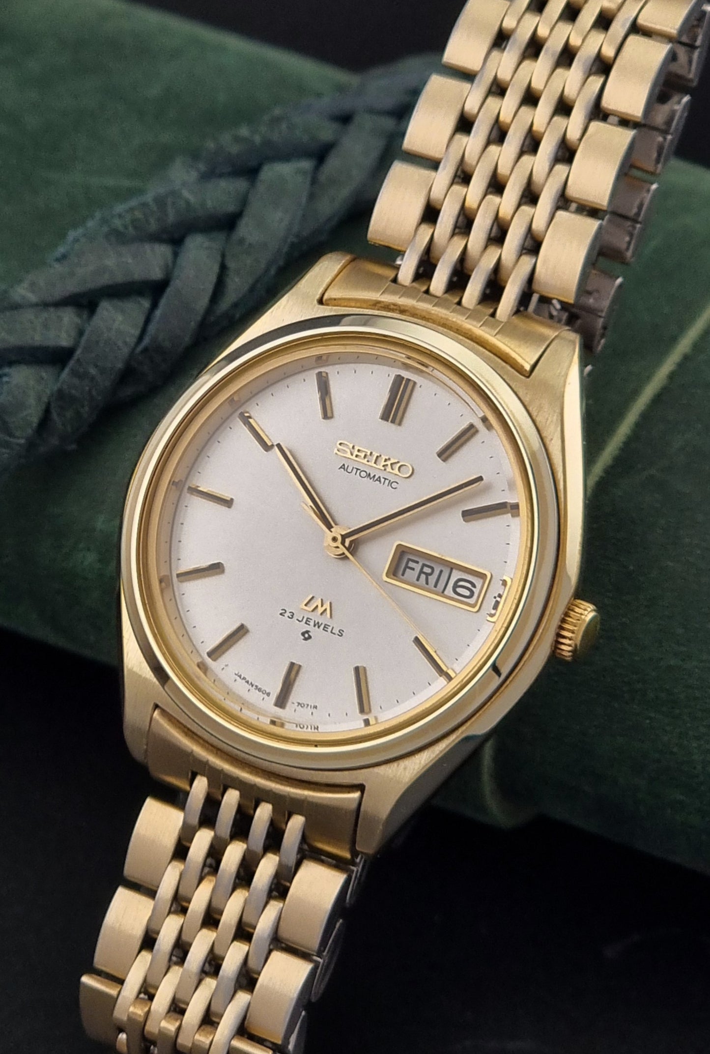 Seiko Wristwatch LordMatic 5606-7070 Vintage 1973 Gold plate