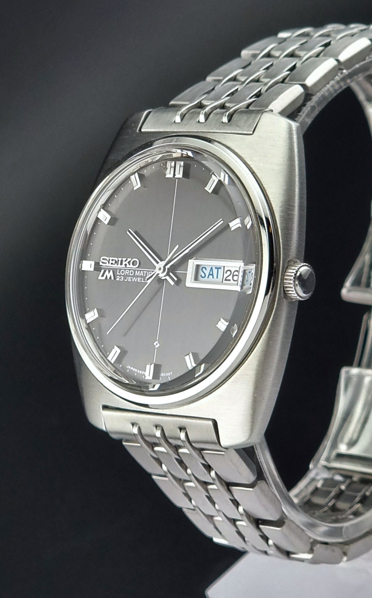 Seiko watch LordMatic 5606-8010 Vintage 1970 Grey Dial