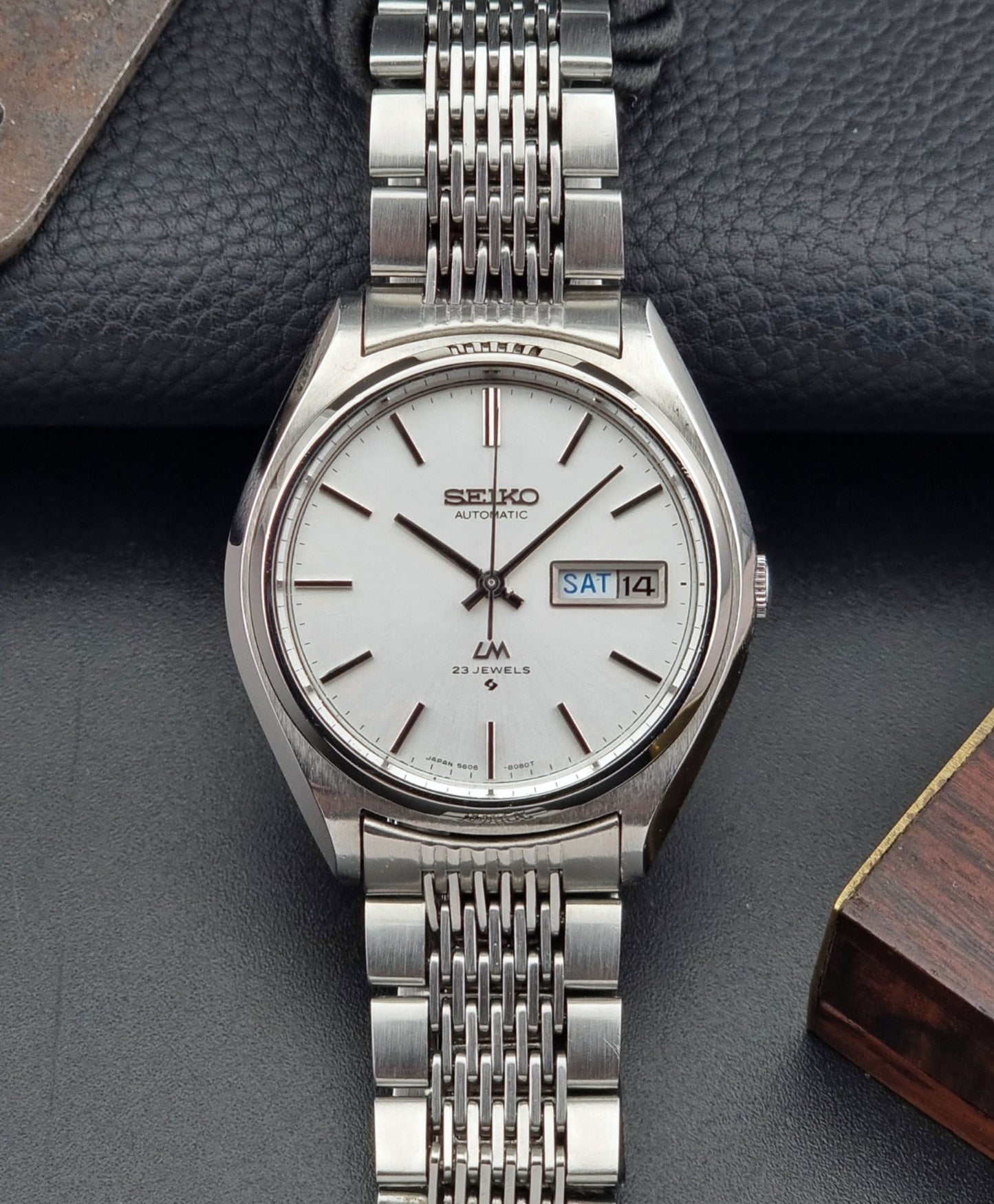 Seiko watch LordMatic 5606-8050 Vintage 1974