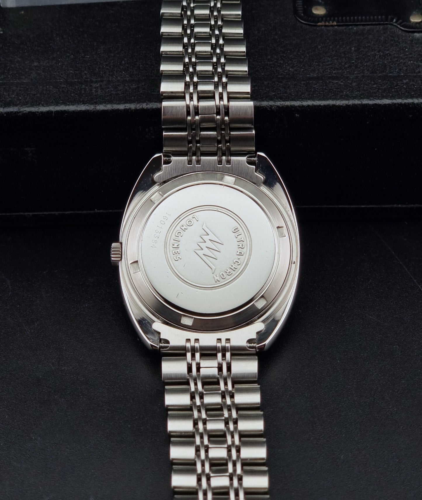Vintage Longines Wristwatch ULTRA-CHRON 8353-3 Chronometer Cal 6651 circa 1972