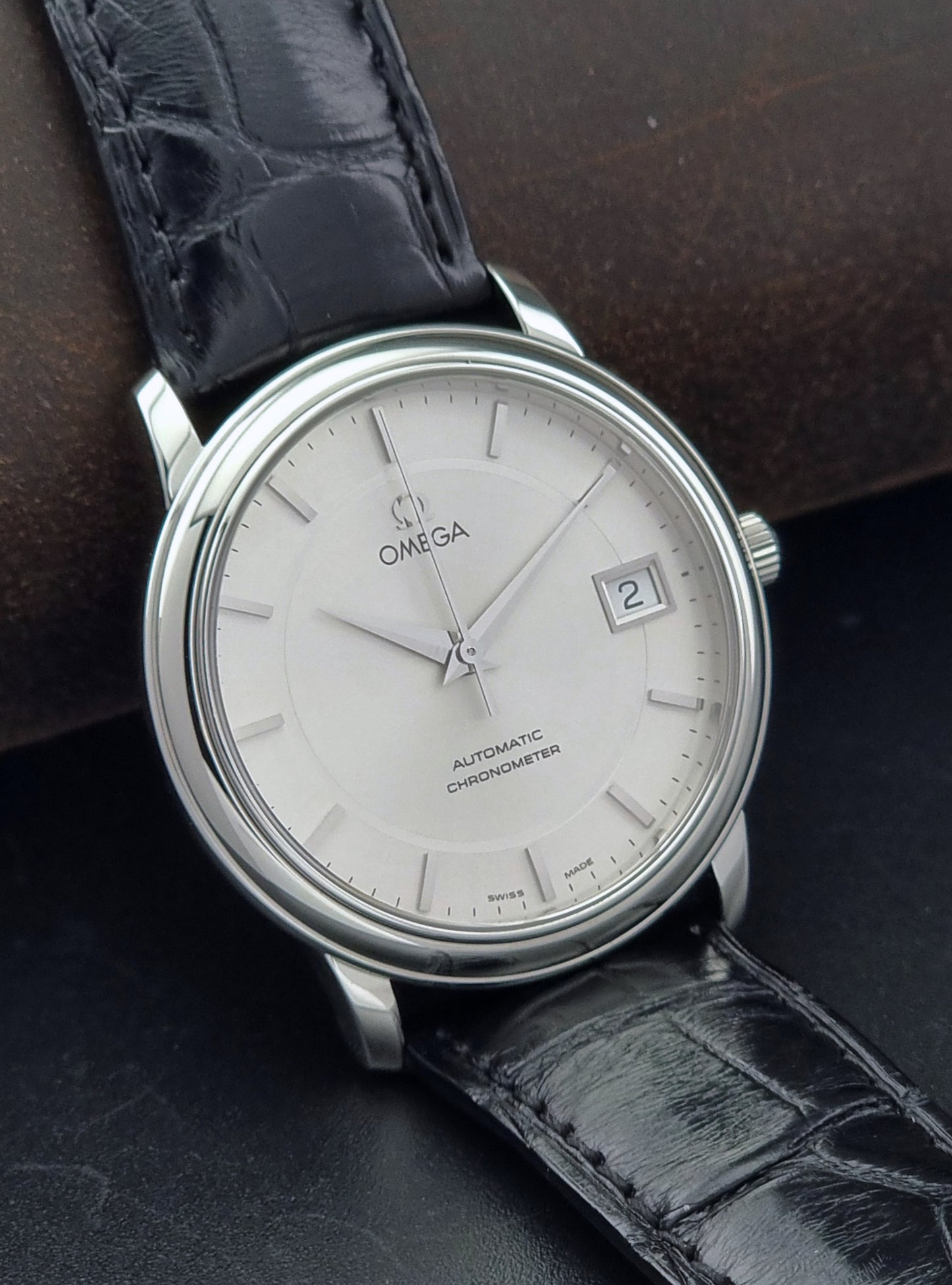 Omega watch a De-Ville Prestige 168.1050 Automatic chronometer certified circa 1994