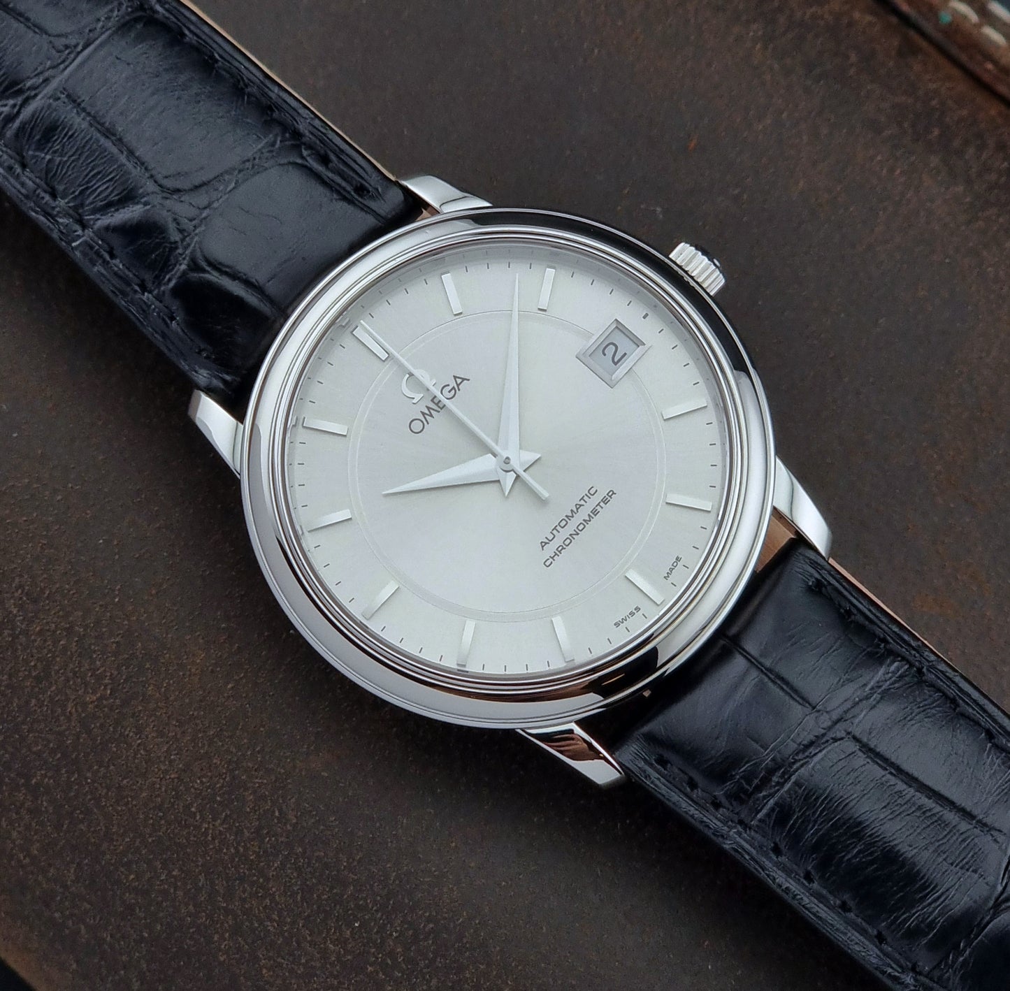 Omega watch a De-Ville Prestige 168.1050 Automatic chronometer certified circa 1994