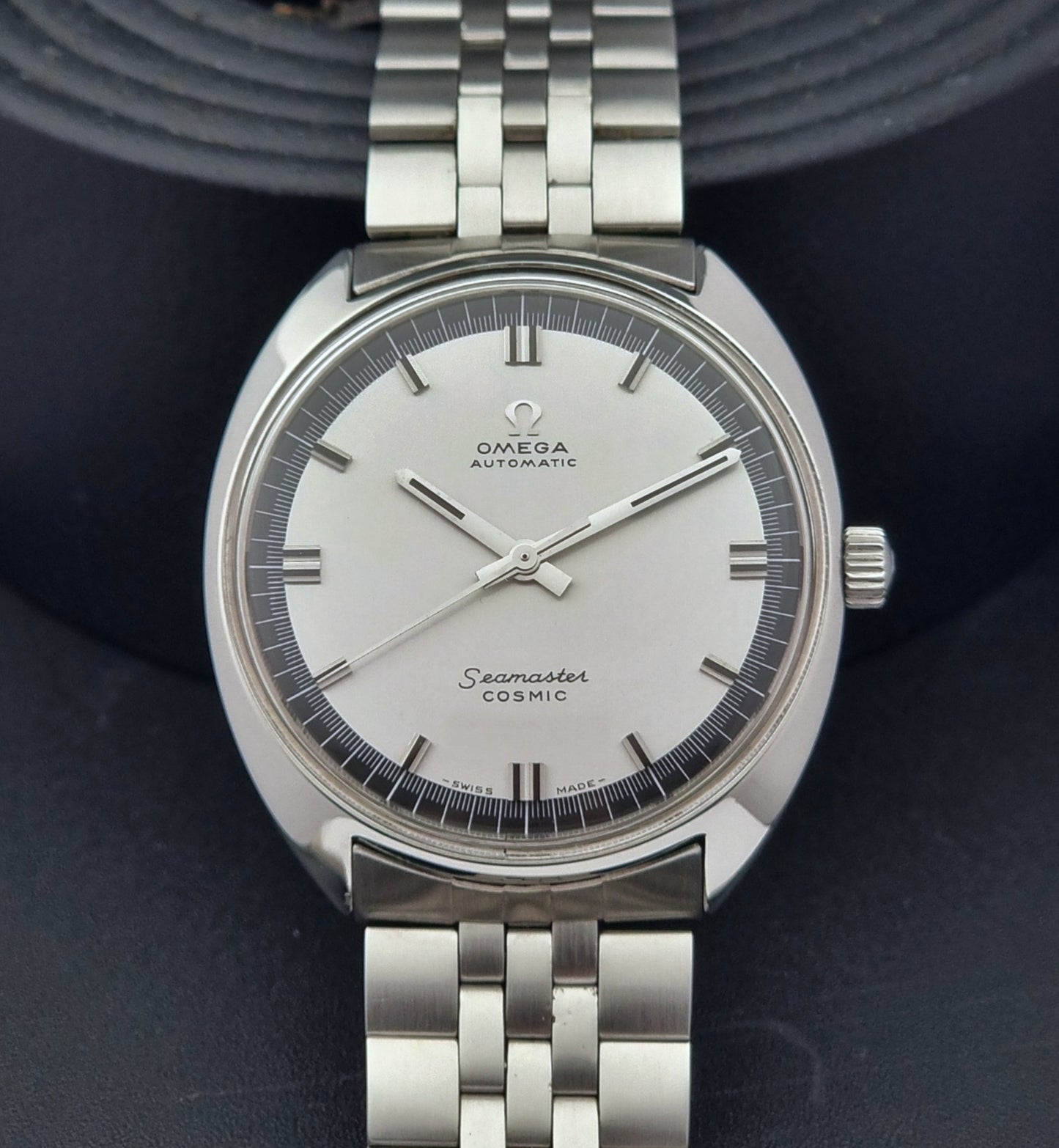 Vintage Omega Seamaster Cosmic Wristwatch