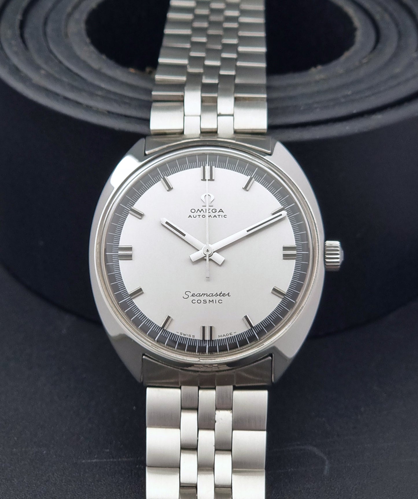 Vintage Omega Seamaster Cosmic Wristwatch