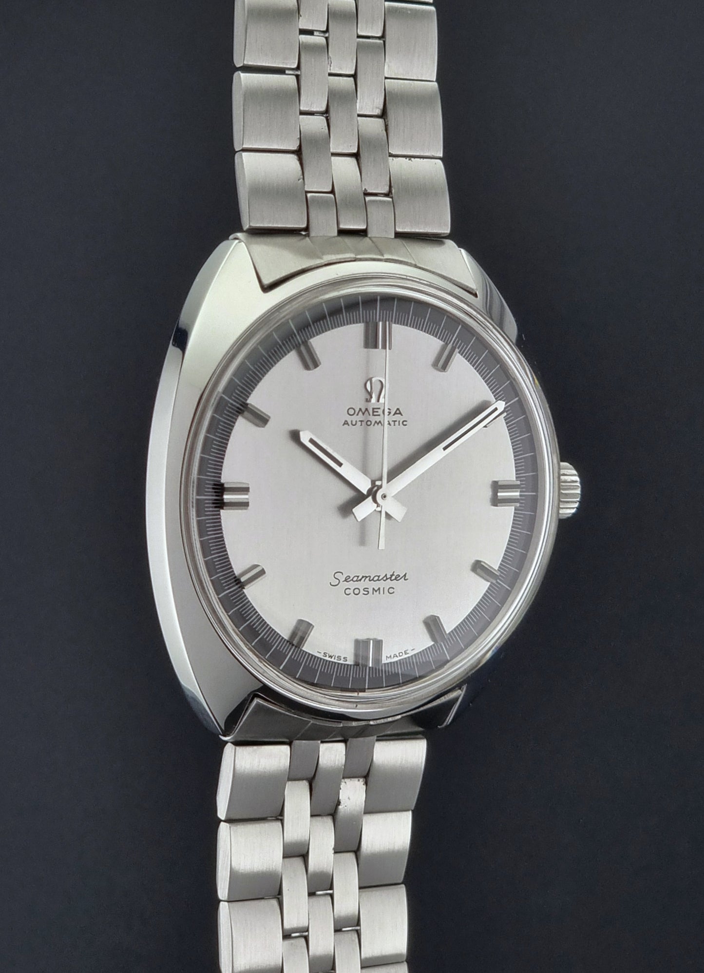 Vintage Omega Seamaster Cosmic Wristwatch
