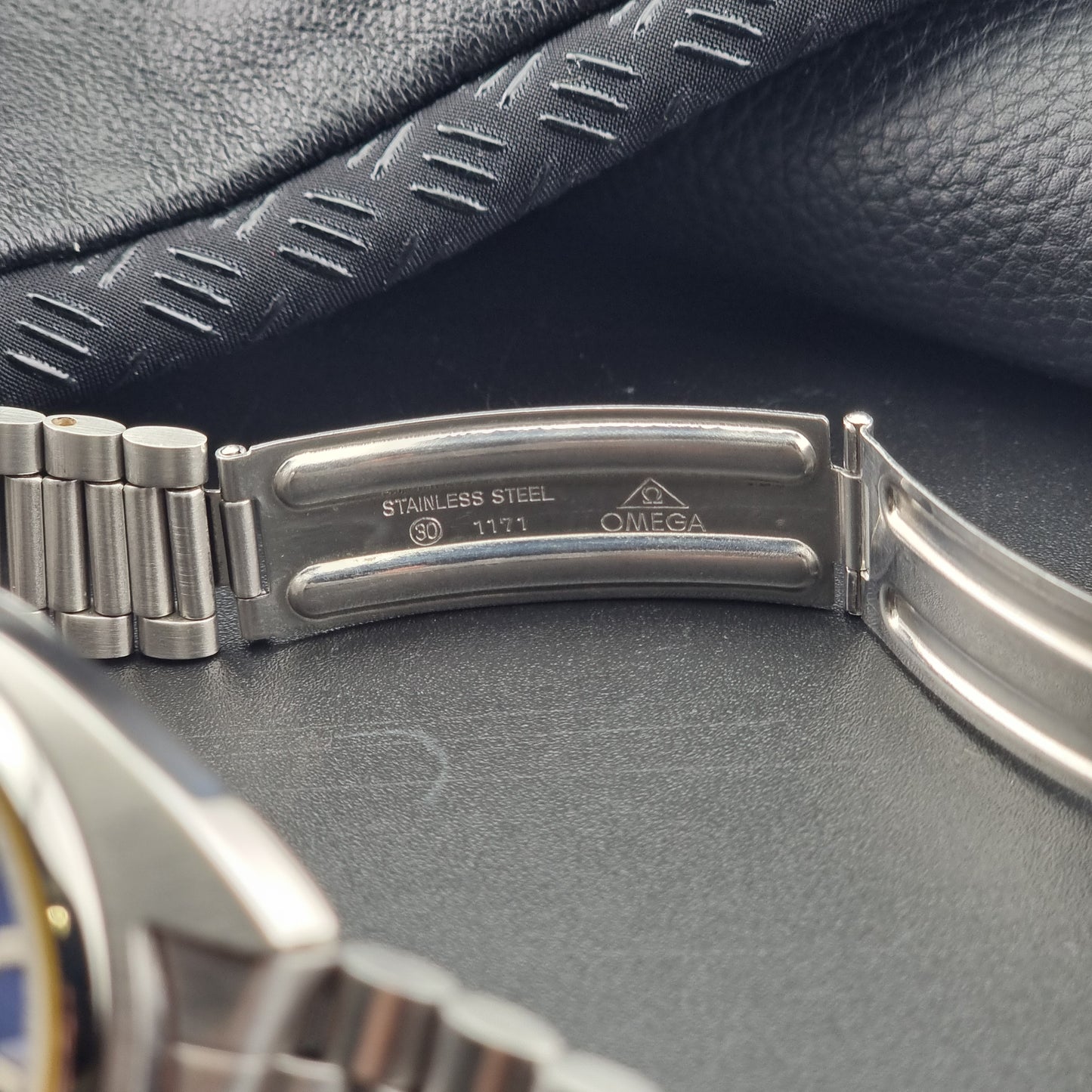 Vintage Omega Wristwatch Seamaster Cosmic 2000 Jumbo 166.130 Automatic 1971