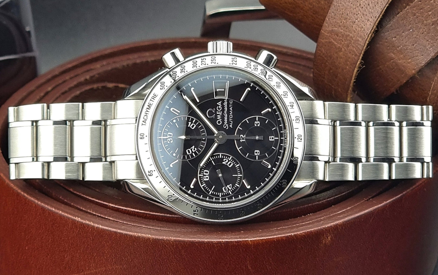 Omega Speedmaster 3513.50 watch Date Black Dial 2001 - Past2PresentWatches - Wristwatch