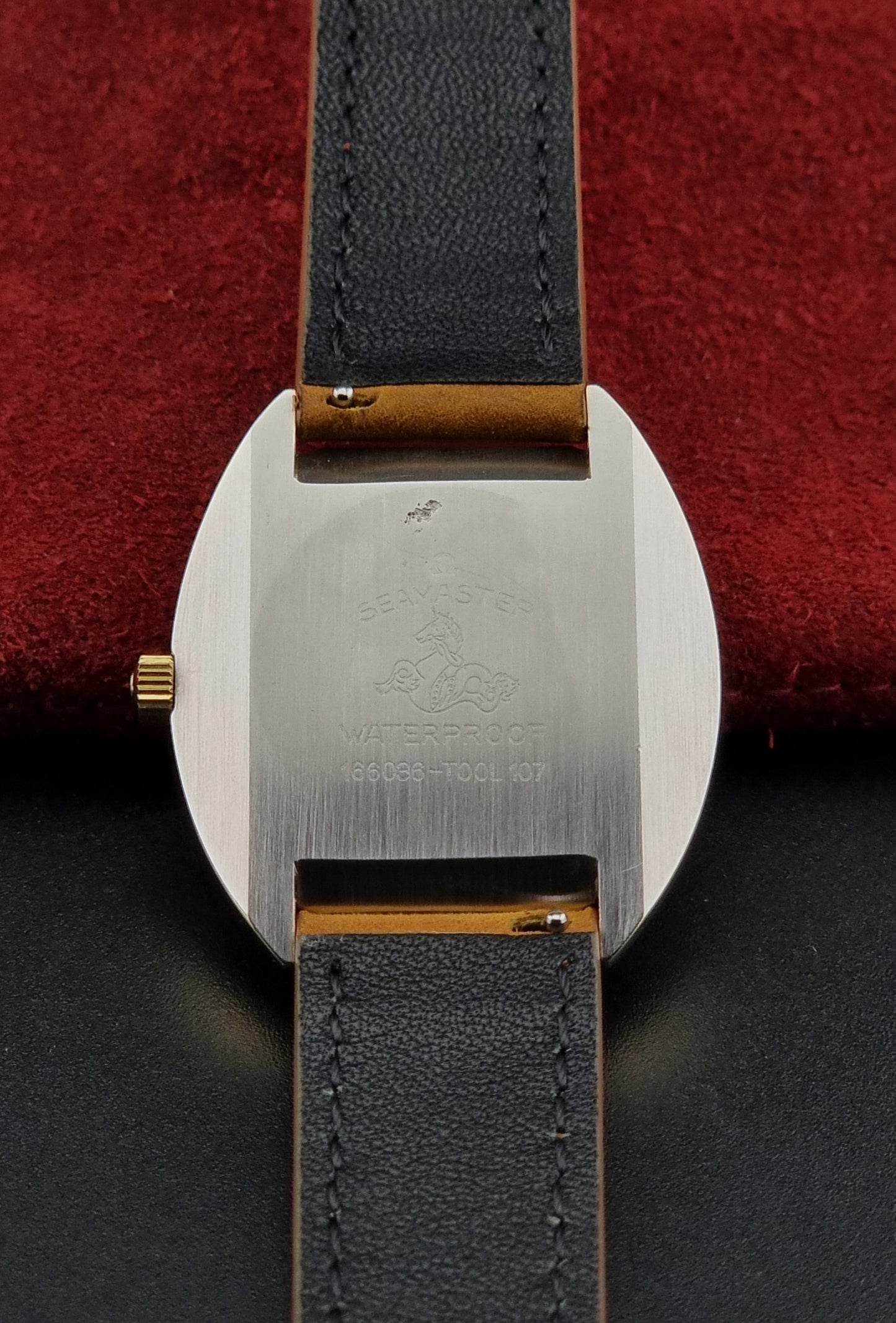 Omega Seamaster Cosmic 166.036 Watch Vintage 1970 Gold capped Day Date