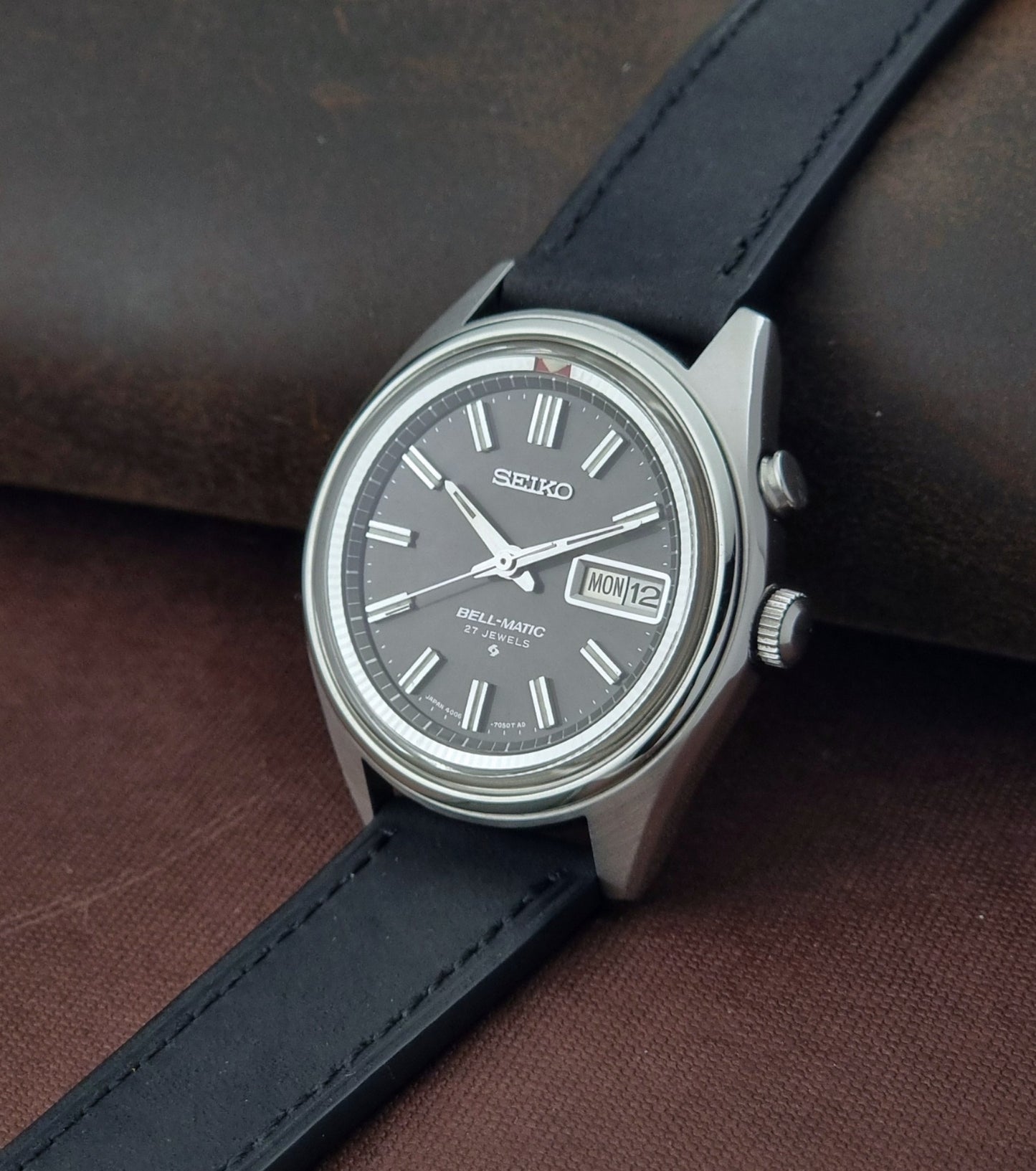 Vintage Seiko Alarm Watch Bell-Matic 4006-7020 Automatic 1968