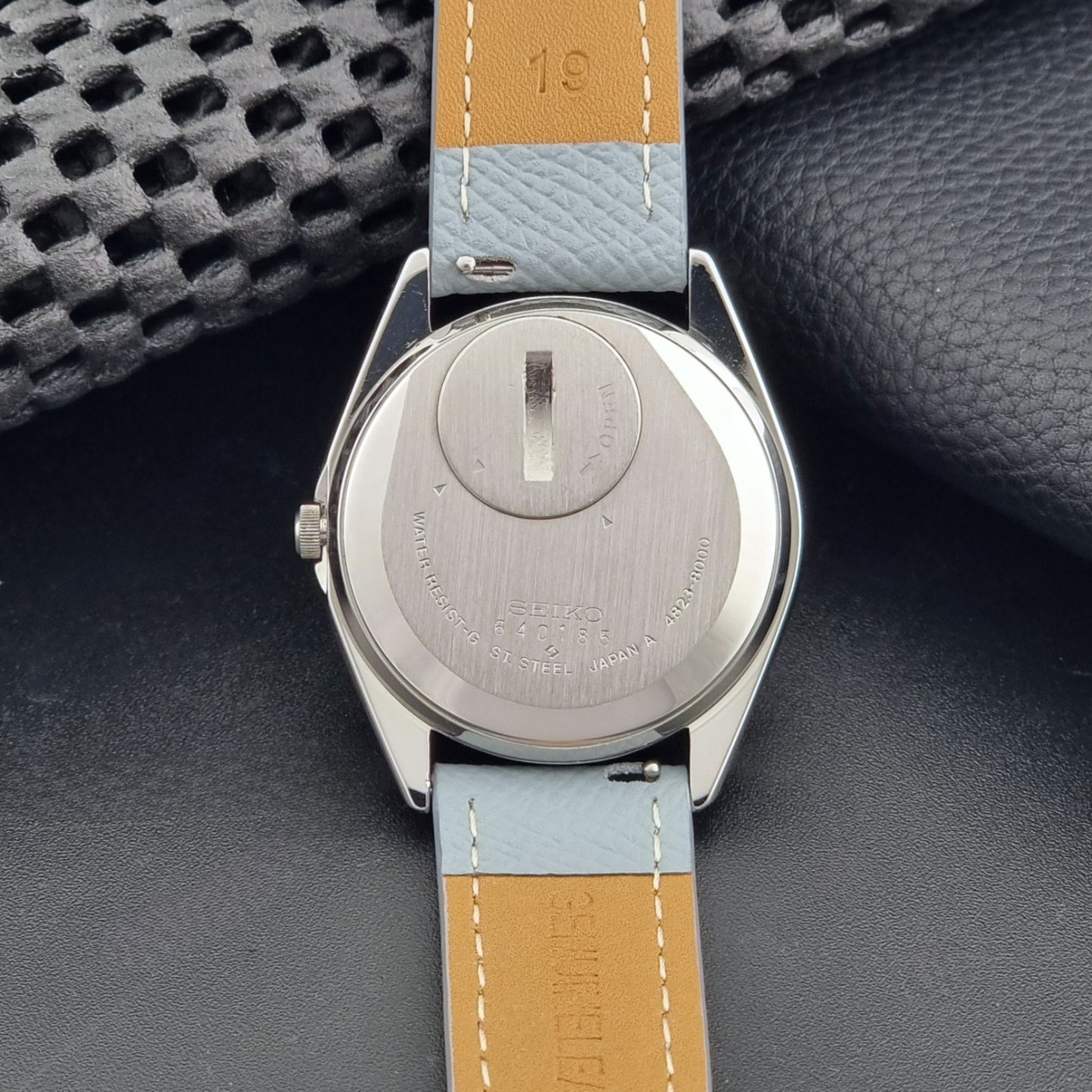 Vintage Seiko King Quartz 4823-8000 watch 1976