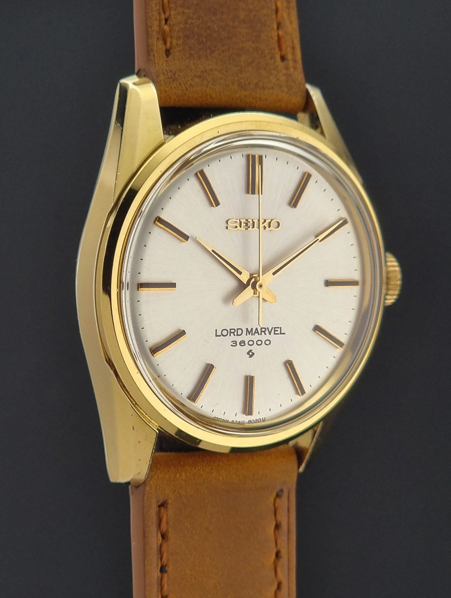 Seiko watch Lord Marvel 5740-8000 Vintage 1977 Gold Plated