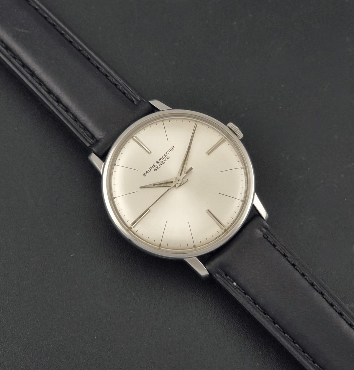 Vintage Baume & Mercier Genève 1173 – dial and case front view