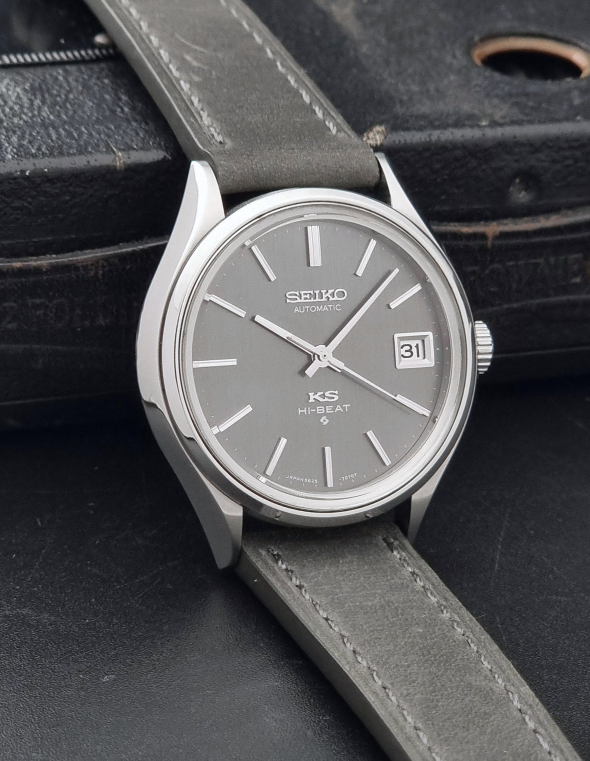 Vintage King Seiko 5625-7120 grey dial 1971 – side view