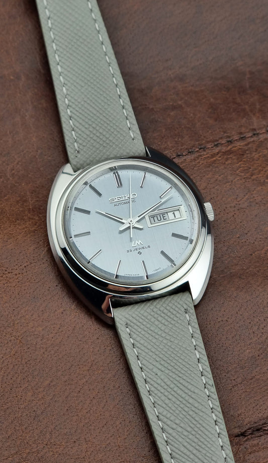 Seiko watch LordMatic 5606-7150 Vintage 1971 Blue Linen dial