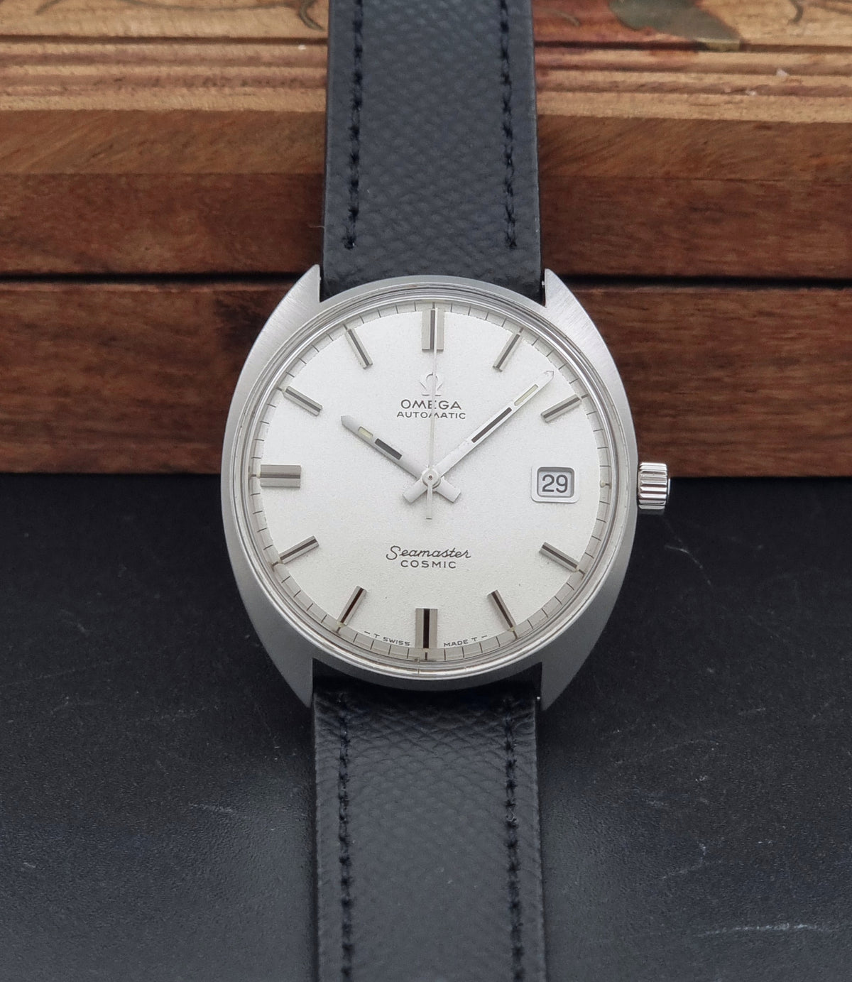 Vintage Omega Seamaster Cosmic 166.026 frosted silver dial – dial and case front view