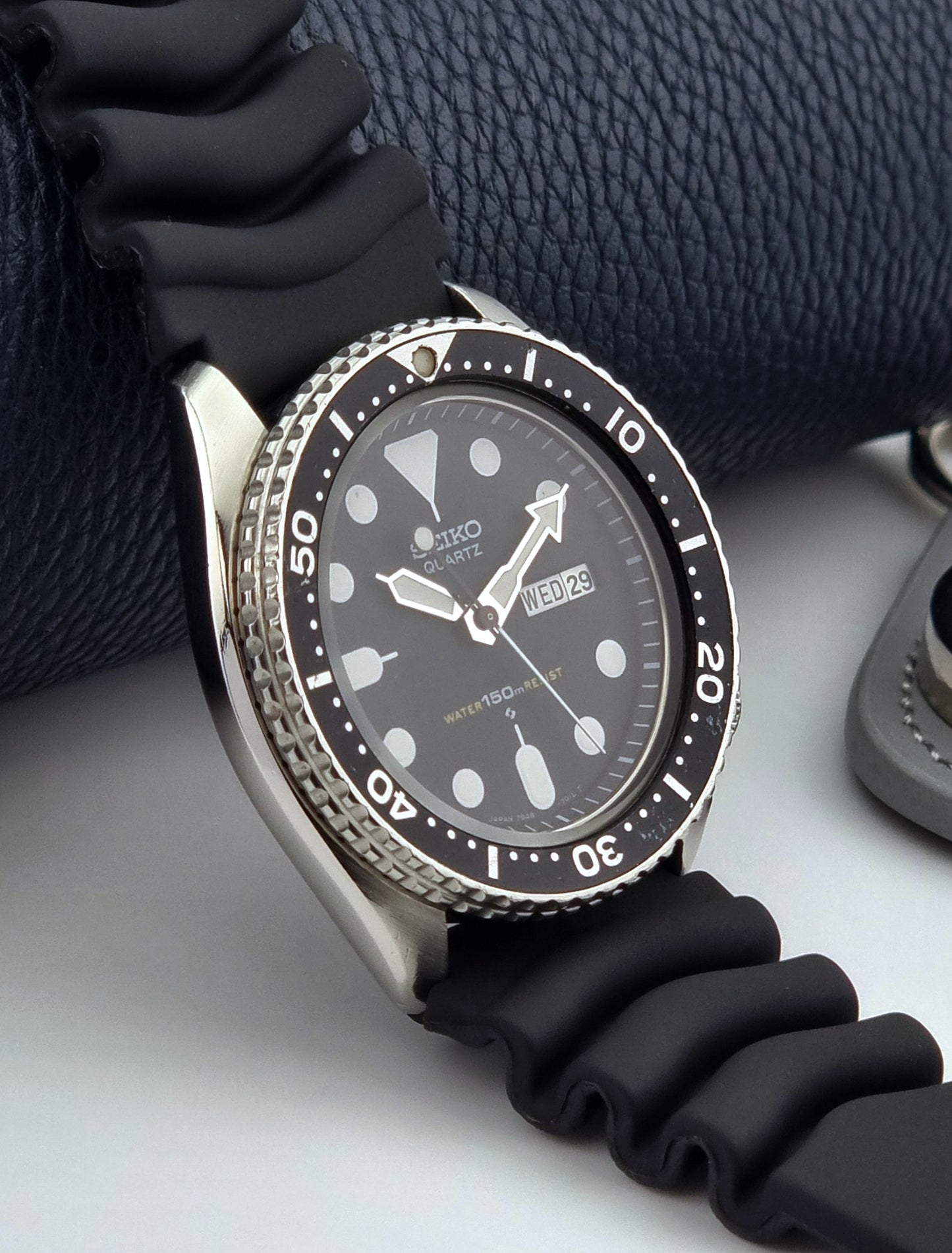 Seiko Wristwatch 7548-7000 Quartz Diver Vintage 1980