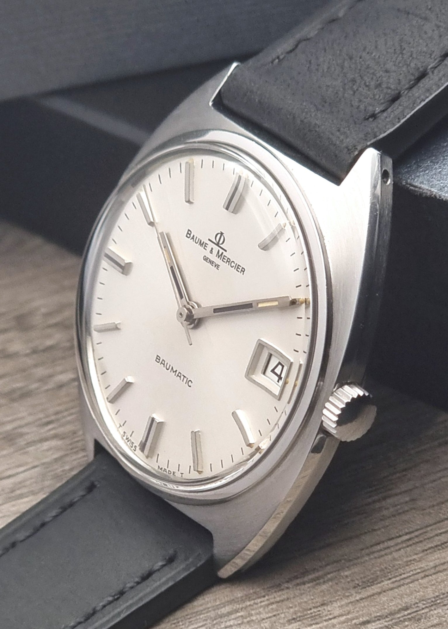 Baume and Mercier watch Automatic 1199 Baumatic AS 1863 Vintage - Past2PresentWatches - Wristwatch