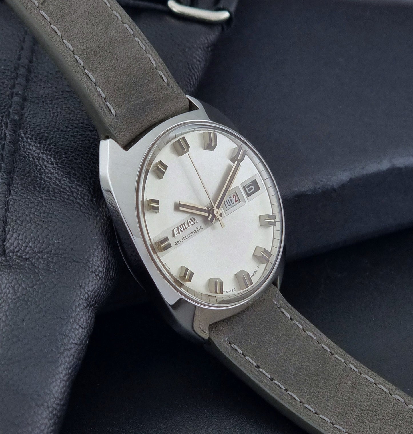 Enicar Wristwatch Ocean Pearl 147-01-02 Vintage 1970s Cal AR 1147