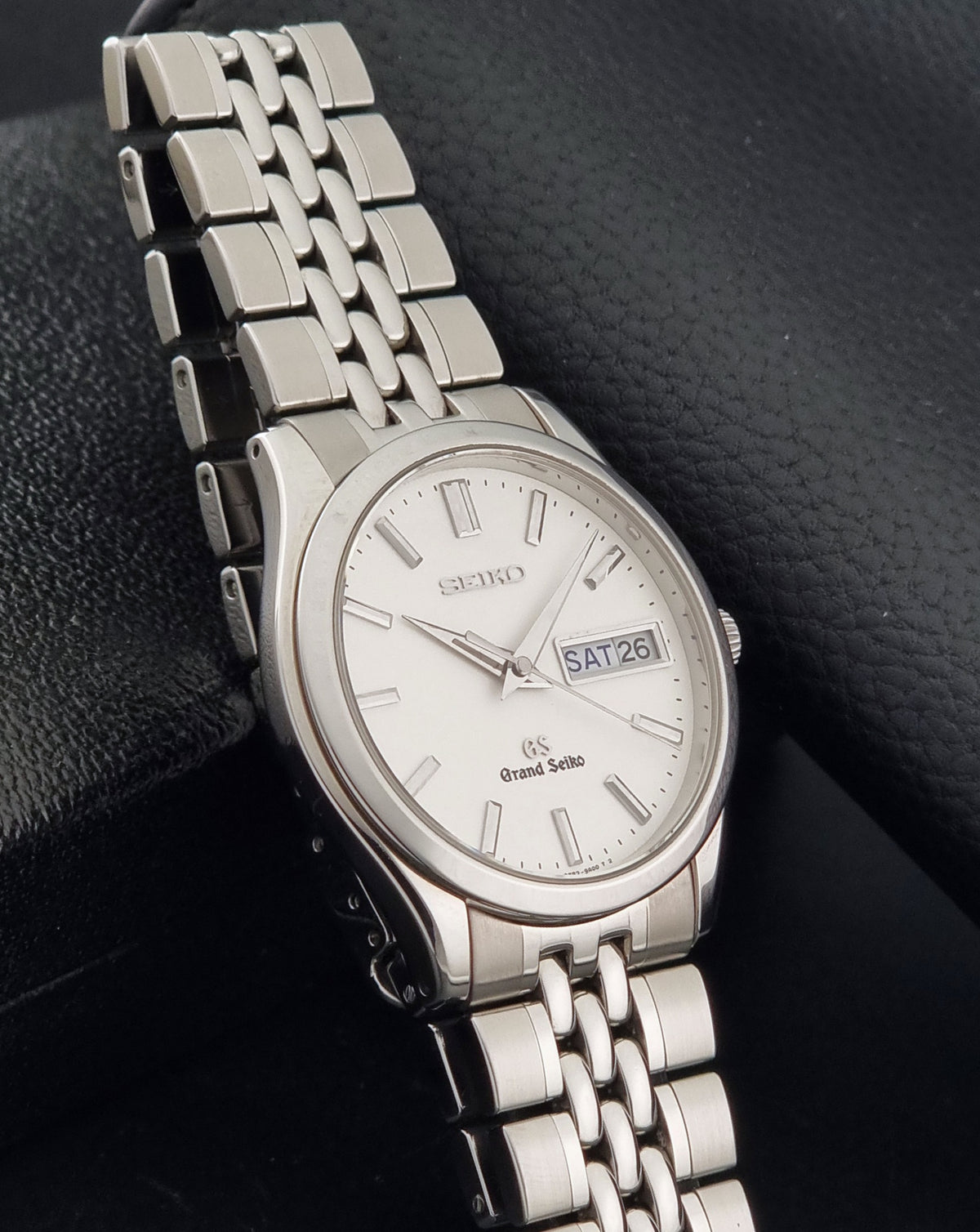 1997 vintage Grand Seiko SBGT001 9F83 quartz watch; side view showing the case profile and lugs