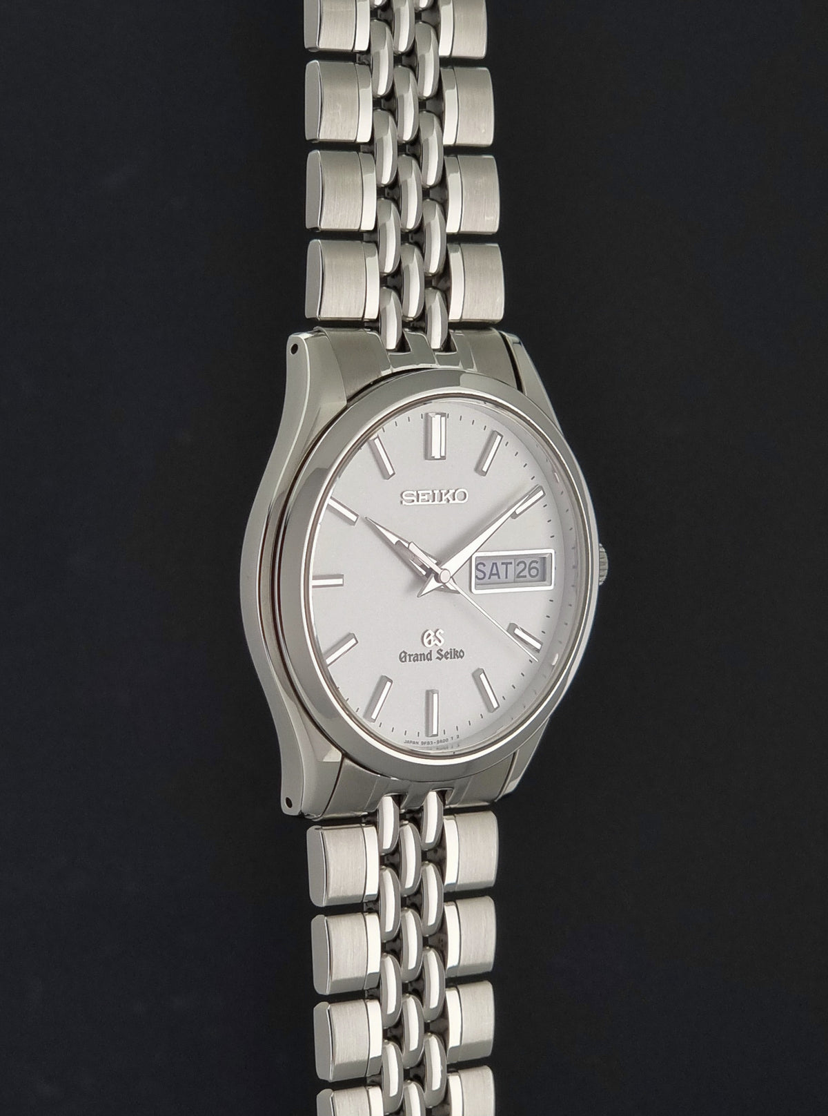 1997 vintage Grand Seiko SBGT001 9F83 quartz watch; side profile showing the case shape and lugs