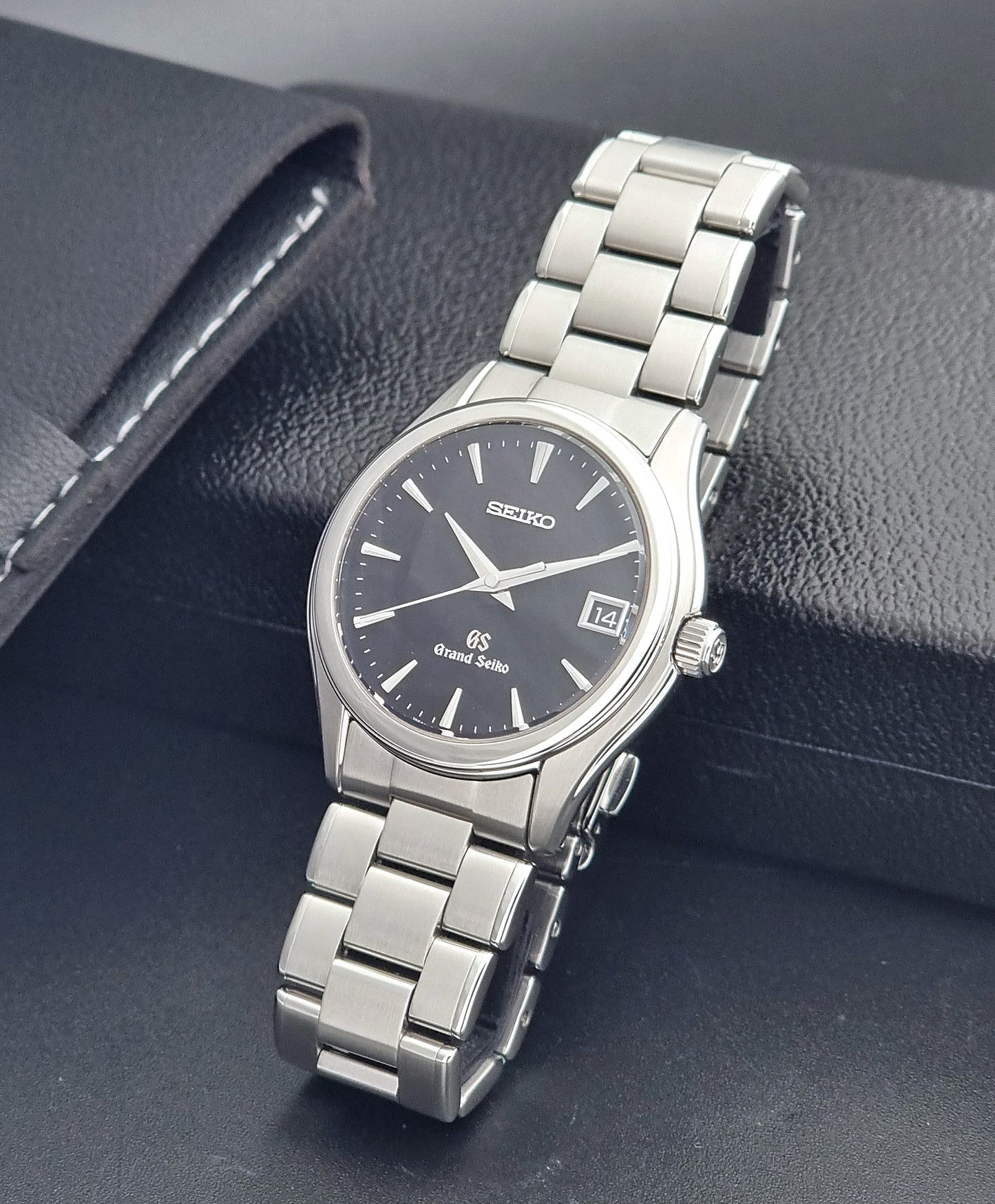 Grand Seiko quartz SBGX041 watch 9F62-0A10 Black dial 2004 with box