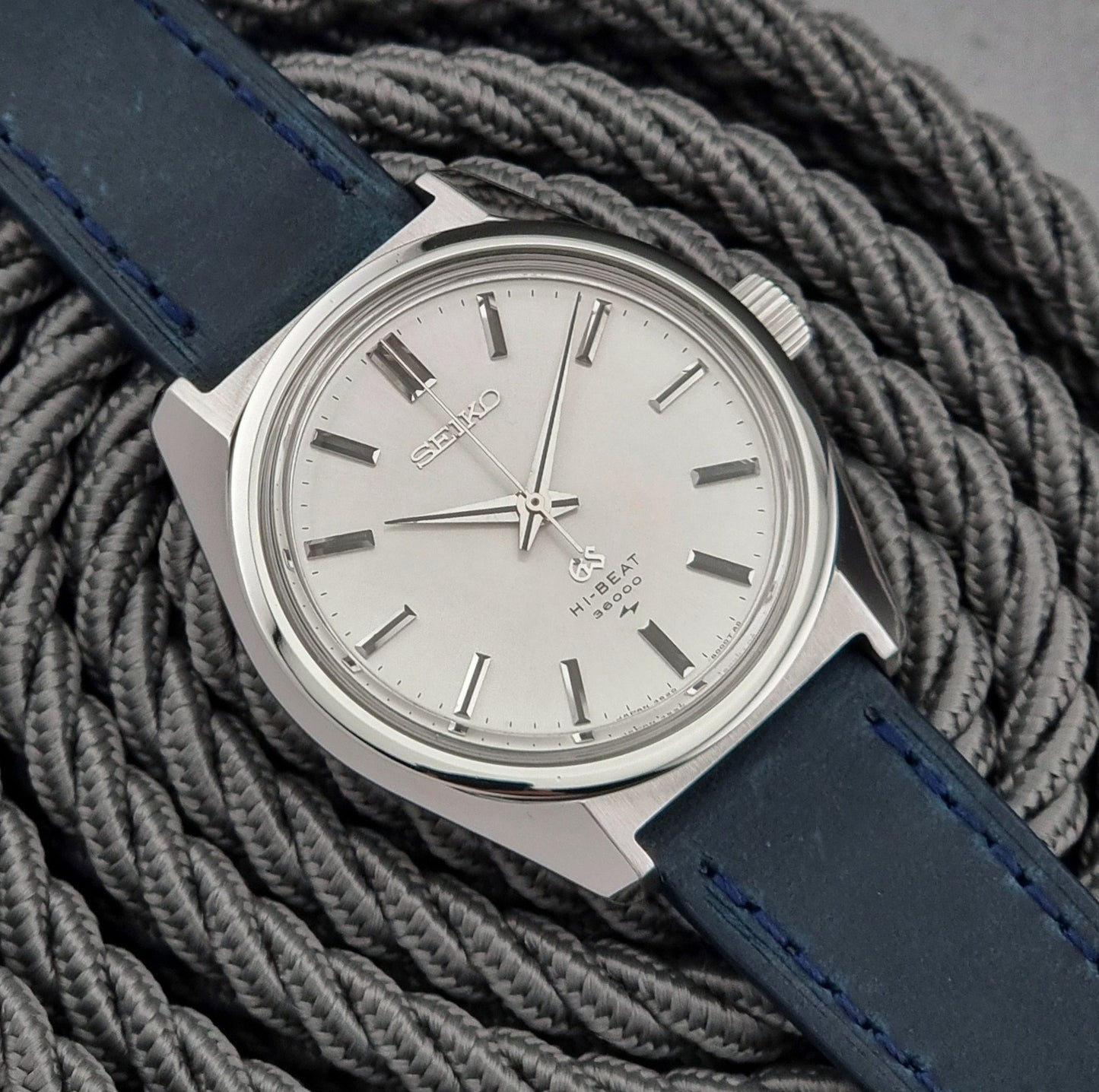 Grand Seiko watch 4520-8000 Hi-Beat 36000 Vintage 1968 No Date