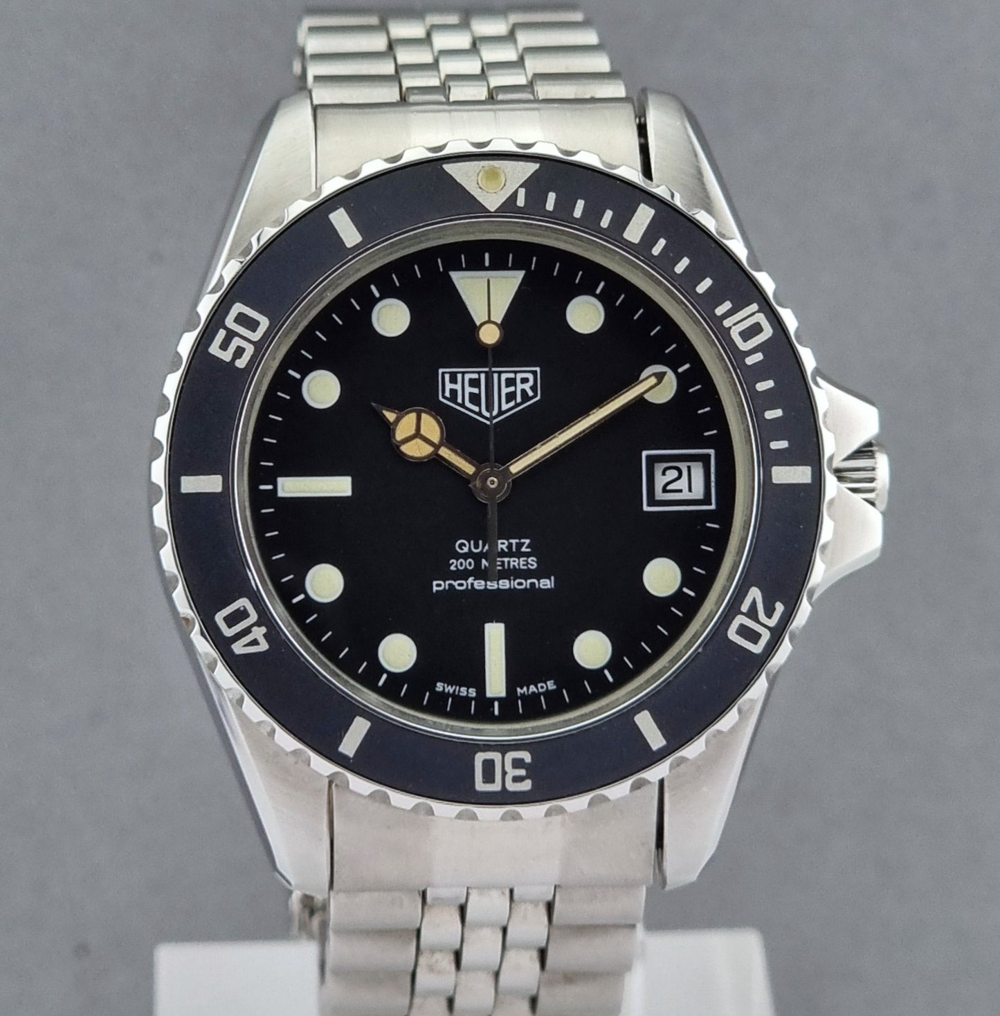 Heuer watch Quartz 200 meters Professional 980.013 Vintage Diver