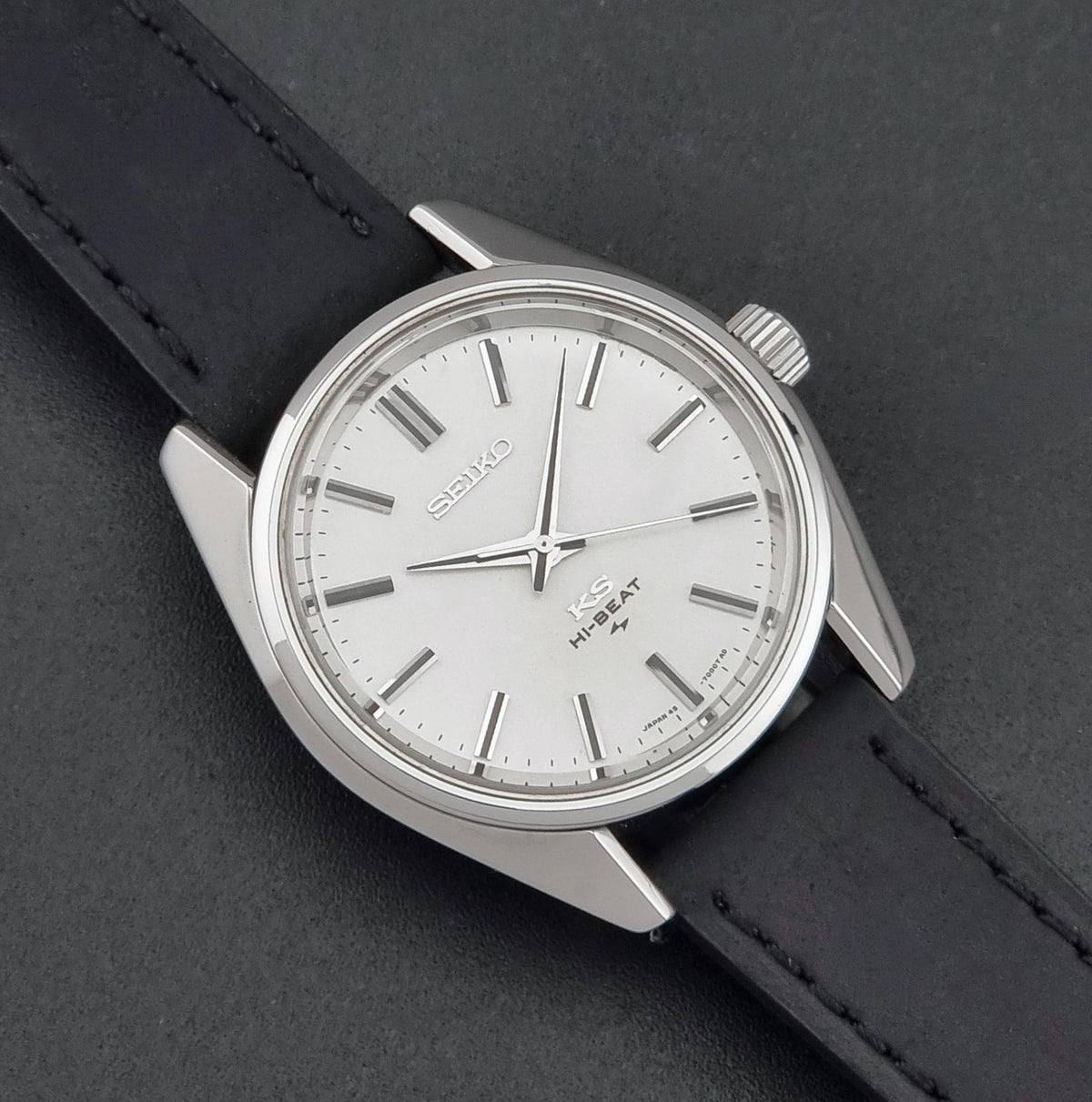 1971 vintage King Seiko 45-7001 Hi-Beat watch; detailed view showing the dial, hands and hour markers