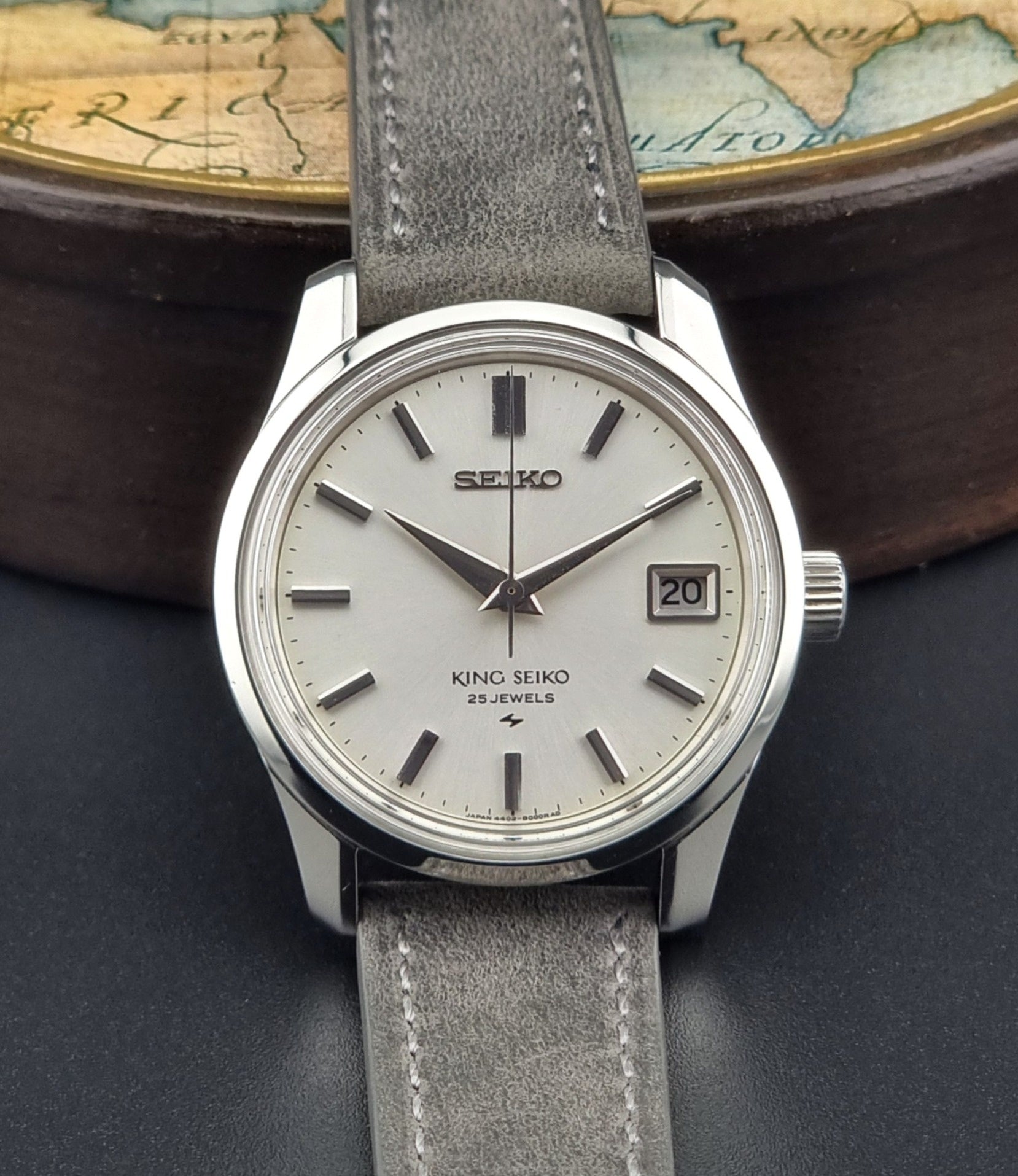 King Seiko watch 4402 - 8000 Vintage 1968 - Past2PresentWatches - Wristwatch