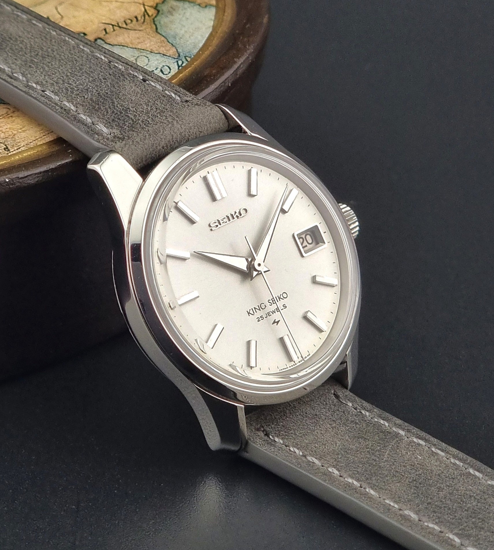 King Seiko watch 4402 - 8000 Vintage 1968 - Past2PresentWatches - Wristwatch