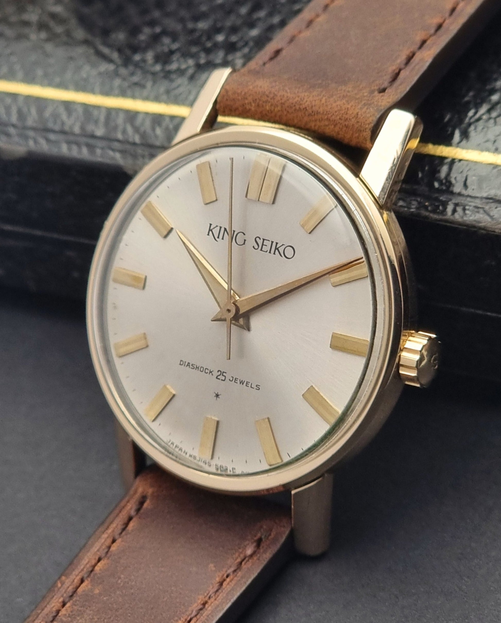 King Seiko Watch J14102E vintage Gold Filled AD Dial 1962 - Past2PresentWatches - Wristwatch - crown side