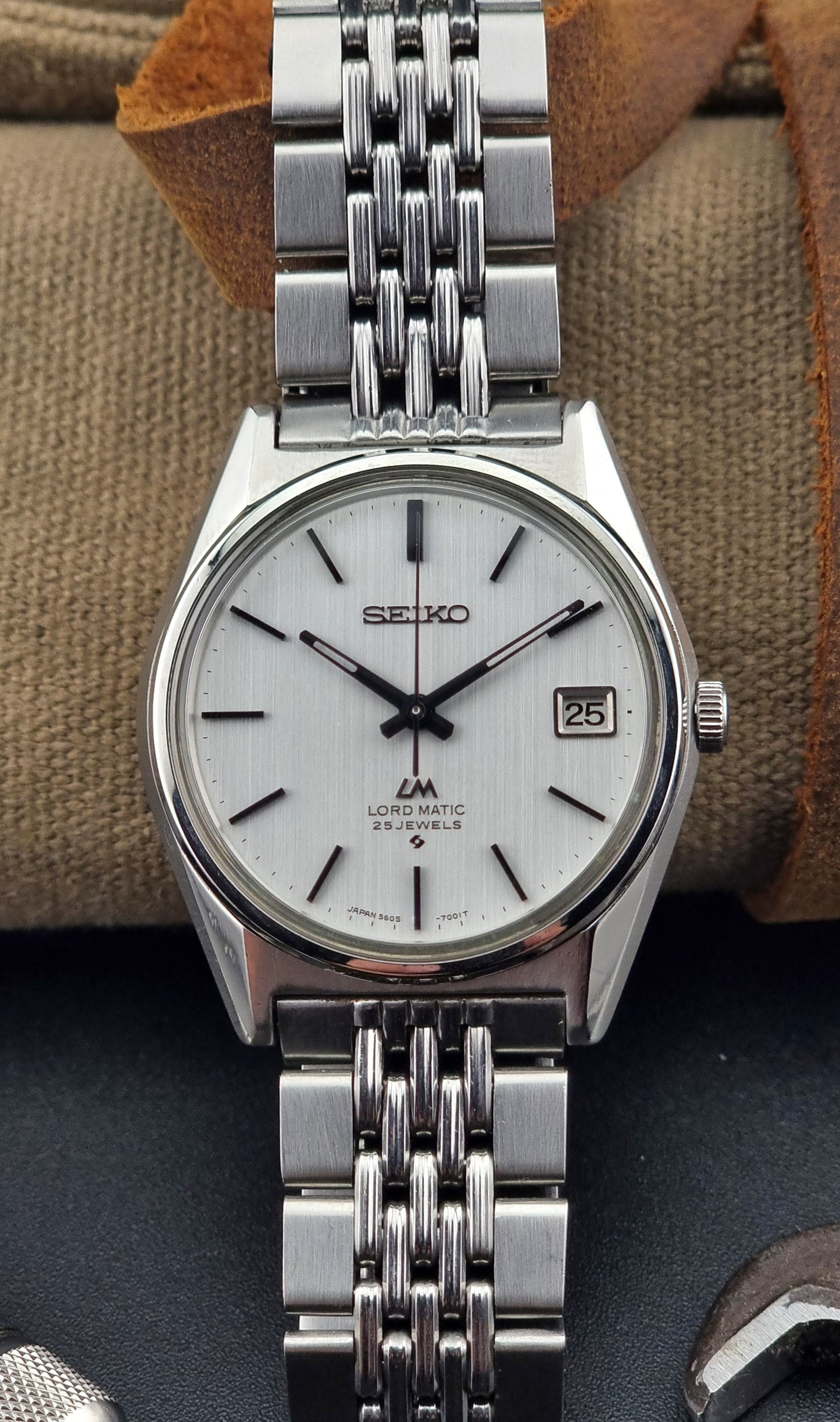 Seiko watch LordMatic 5605-7020 Vintage 1970