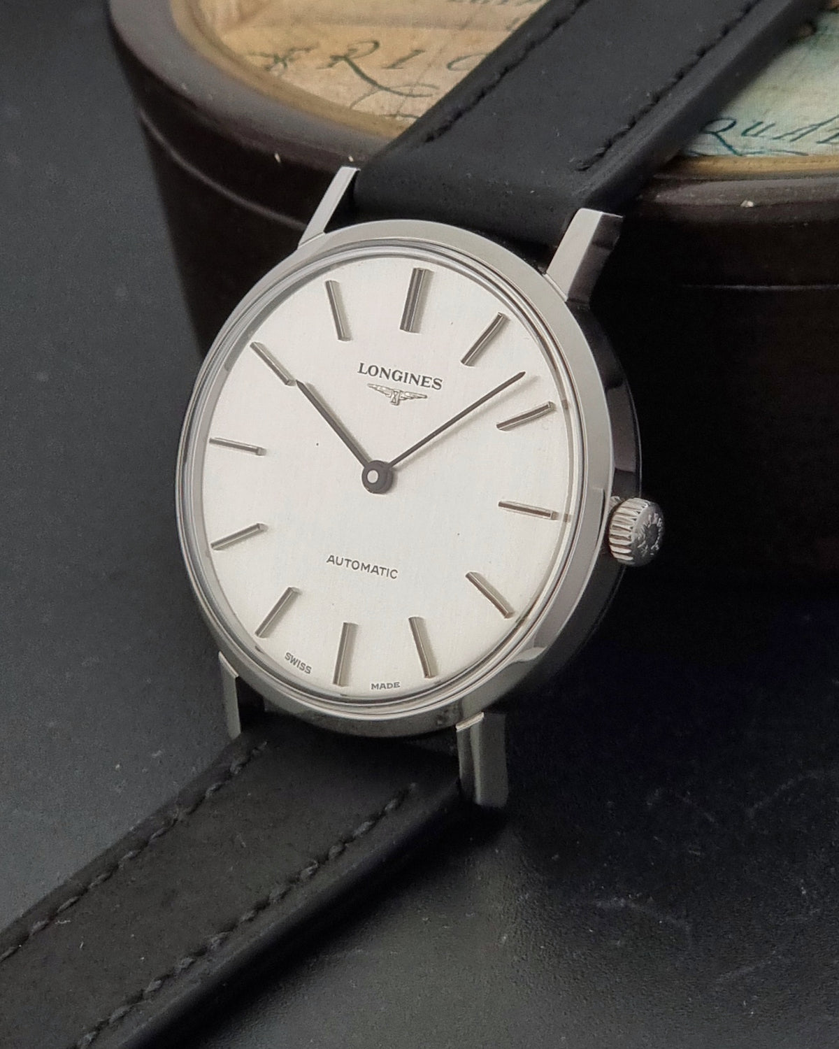 1975 vintage Longines 3029-1 automatic watch, crown-side view of the winding crown and case