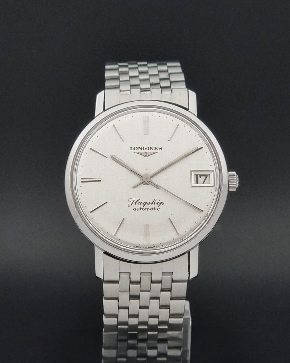 1966 vintage Longines Flagship 3120-2 automatic watch, dial detail showing applied hour markers and framed date window