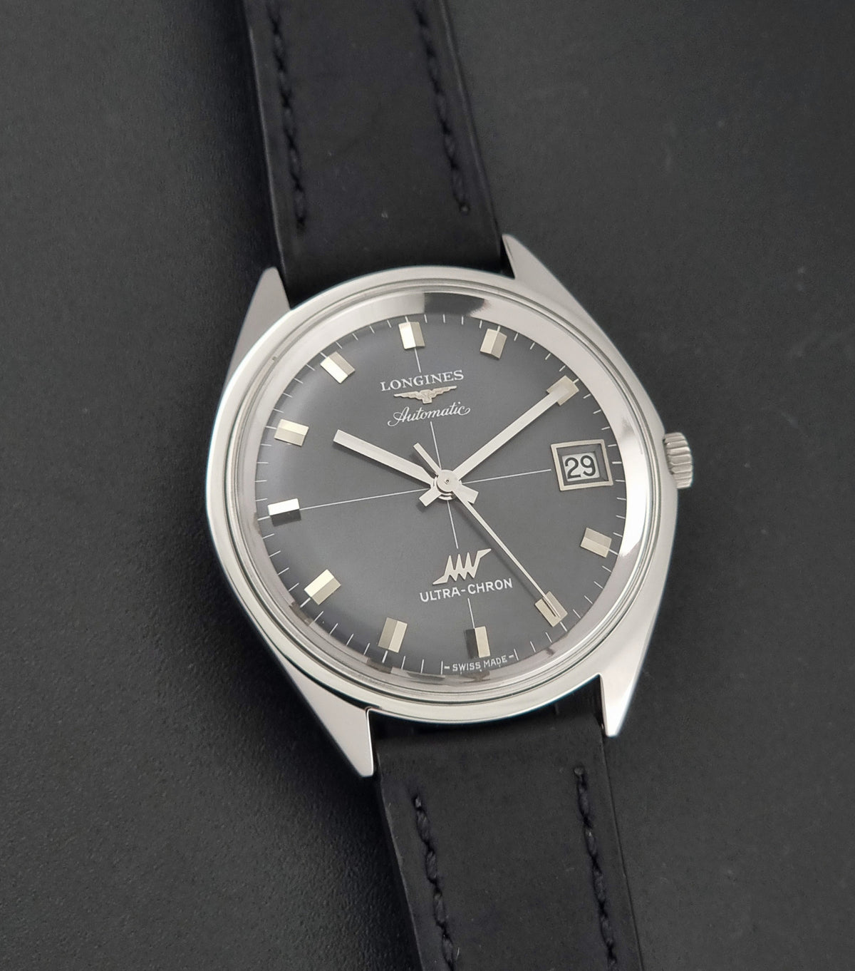 Vintage Longines Ultra-Chron 8301 crosshair automatic watch from 1974, angled front view