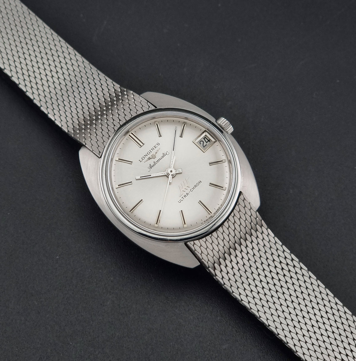 Vintage Longines Ultra-Chron 8317-6 high-beat automatic watch from 1971, front view