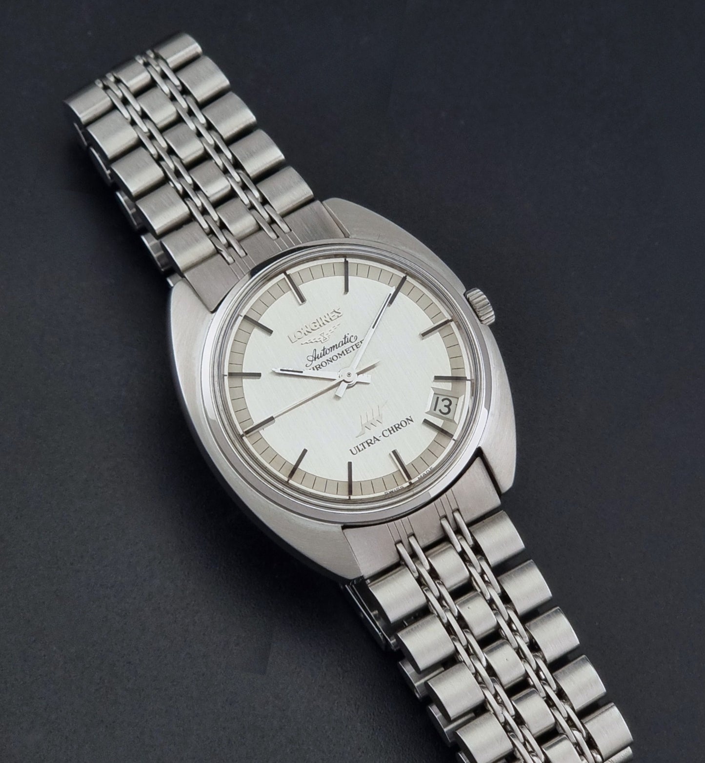 Vintage Longines Wristwatch ULTRA-CHRON 8353-3 Chronometer Cal 6651 circa 1972